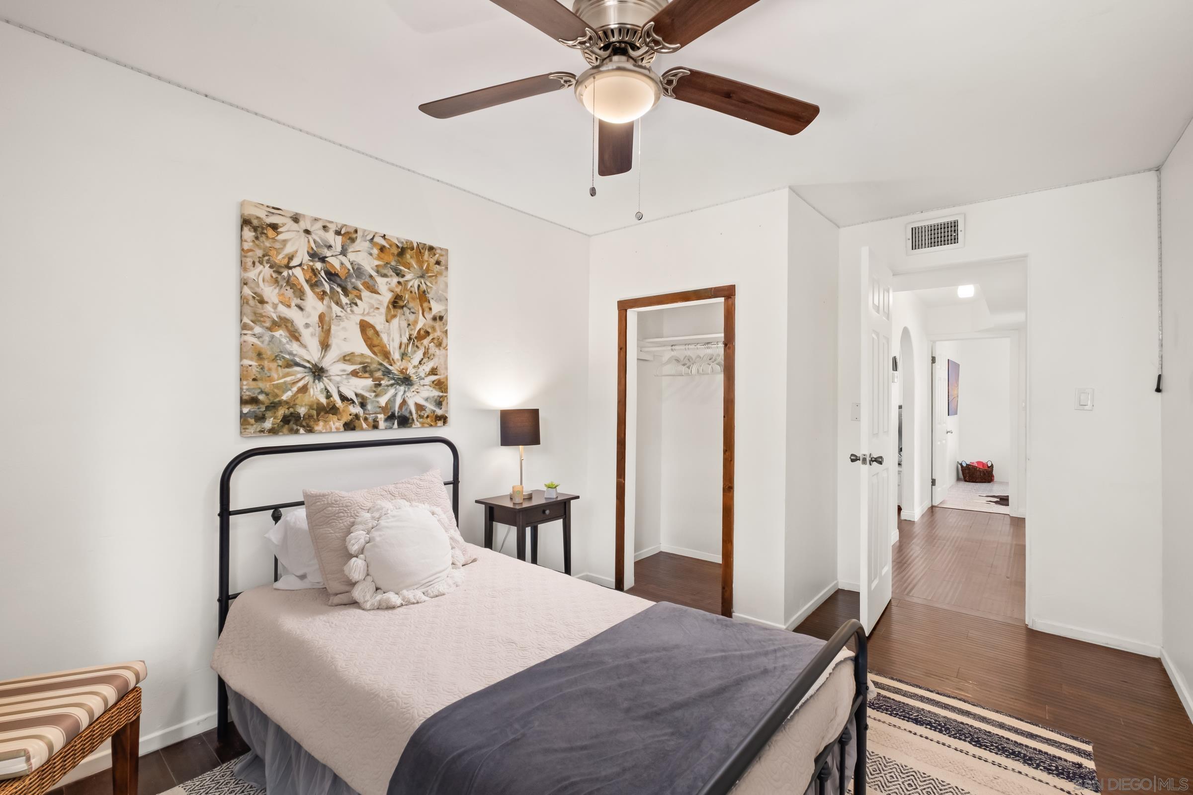 Detail Gallery Image 35 of 38 For 701  Valley Ave, Solana Beach,  CA 92075 - 3 Beds | 2 Baths