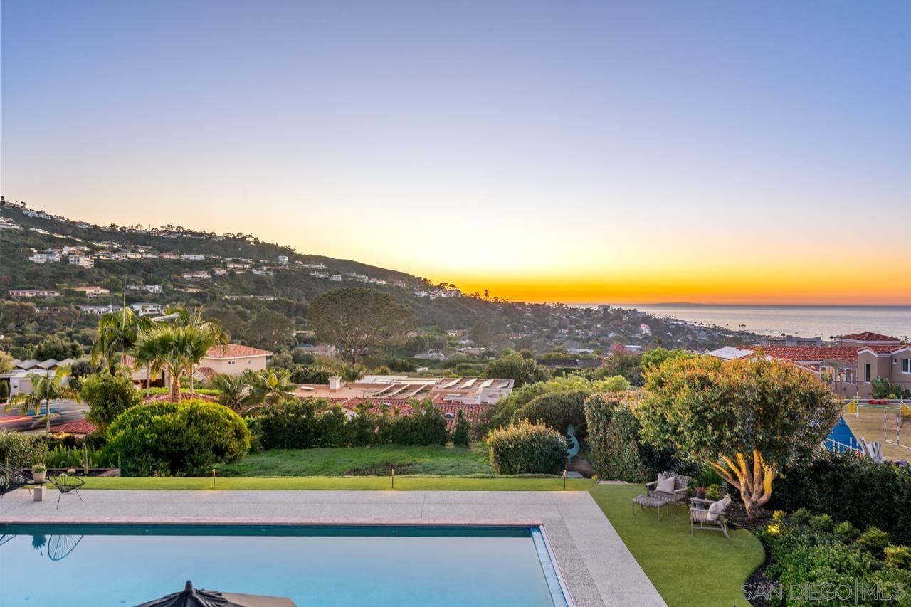 Detail Gallery Image 17 of 75 For 7846  Esterel Dr, La Jolla,  CA 92037 - 4 Beds | 3/1 Baths