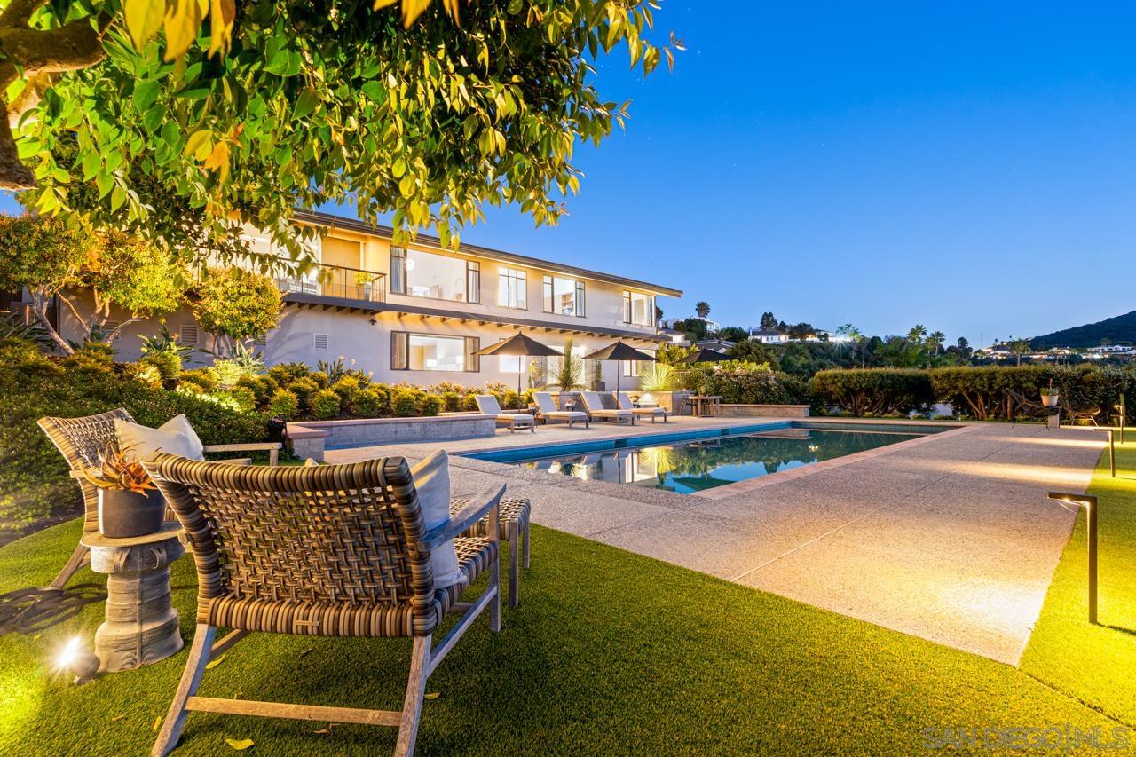 Detail Gallery Image 25 of 75 For 7846  Esterel Dr, La Jolla,  CA 92037 - 4 Beds | 3/1 Baths