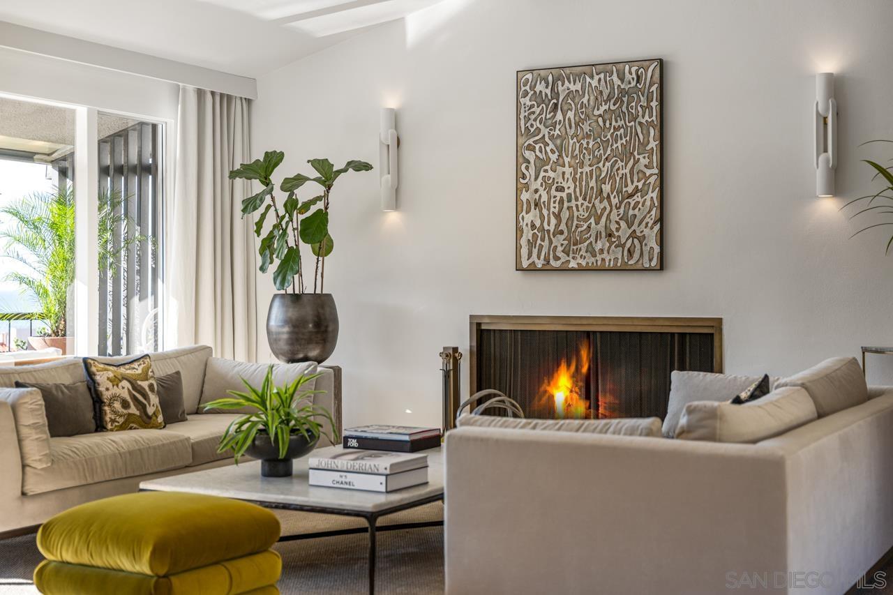 Detail Gallery Image 30 of 75 For 7846  Esterel Dr, La Jolla,  CA 92037 - 4 Beds | 3/1 Baths