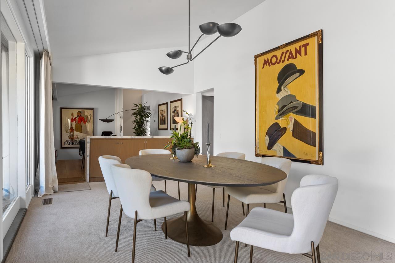 Detail Gallery Image 36 of 75 For 7846  Esterel Dr, La Jolla,  CA 92037 - 4 Beds | 3/1 Baths