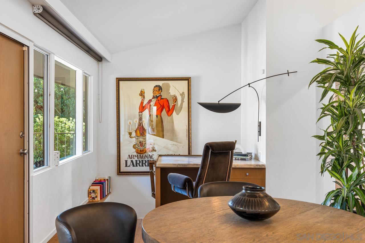 Detail Gallery Image 41 of 75 For 7846  Esterel Dr, La Jolla,  CA 92037 - 4 Beds | 3/1 Baths