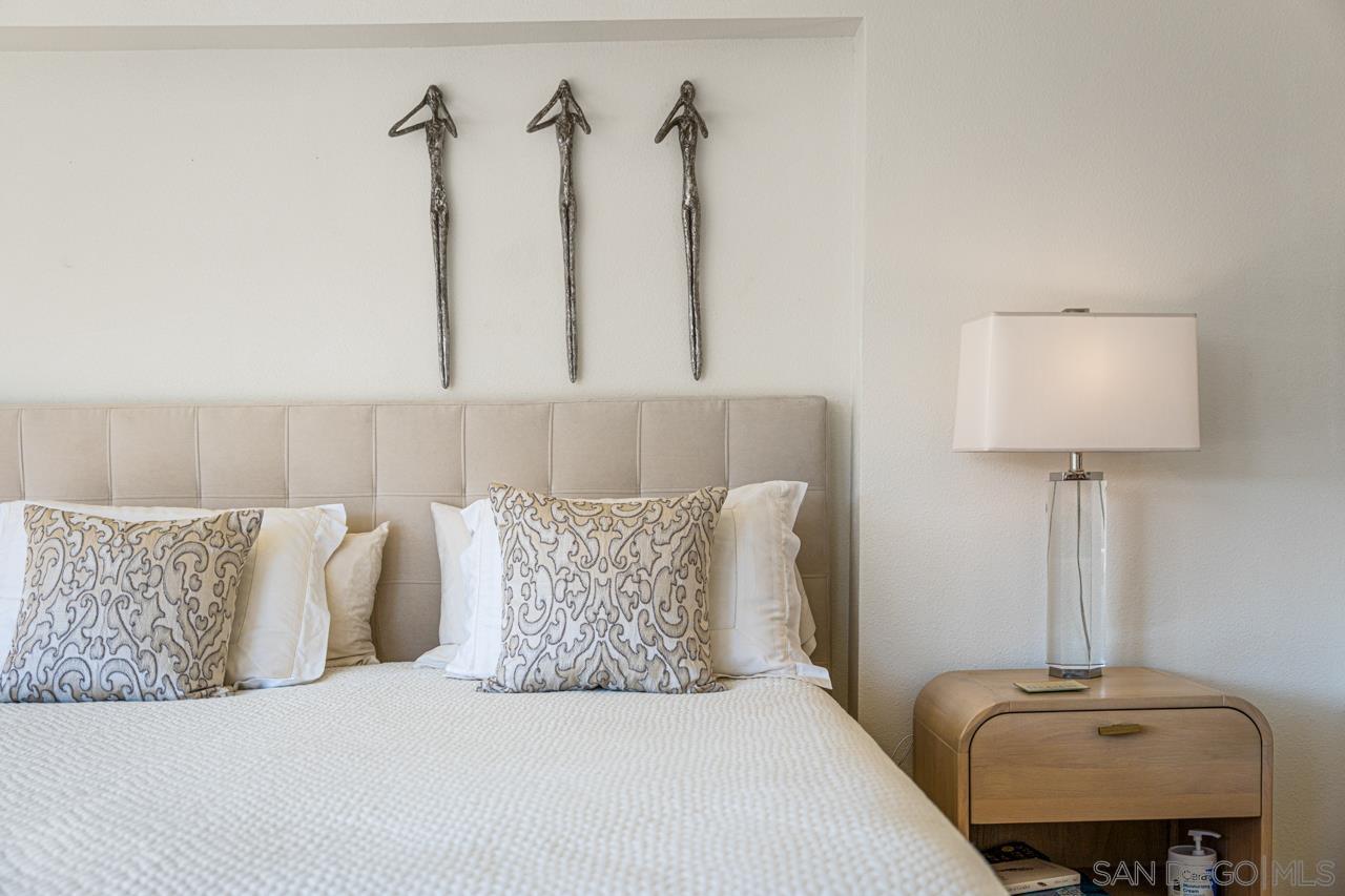 Detail Gallery Image 50 of 75 For 7846  Esterel Dr, La Jolla,  CA 92037 - 4 Beds | 3/1 Baths