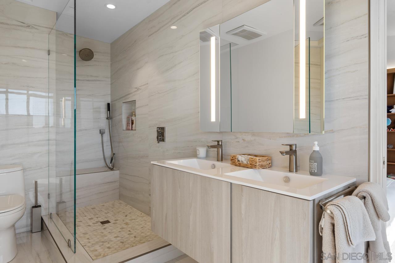 Detail Gallery Image 59 of 75 For 7846  Esterel Dr, La Jolla,  CA 92037 - 4 Beds | 3/1 Baths