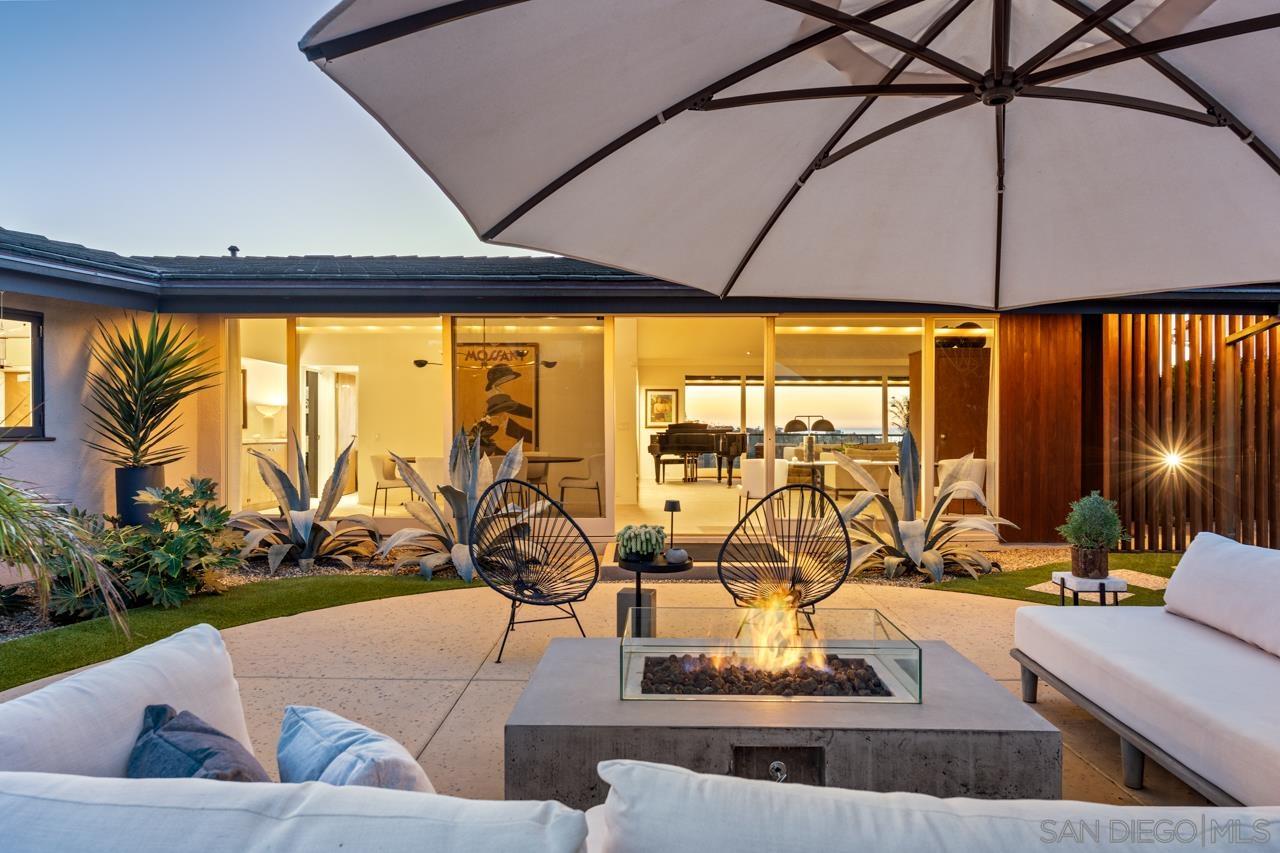 Detail Gallery Image 10 of 75 For 7846  Esterel Dr, La Jolla,  CA 92037 - 4 Beds | 3/1 Baths