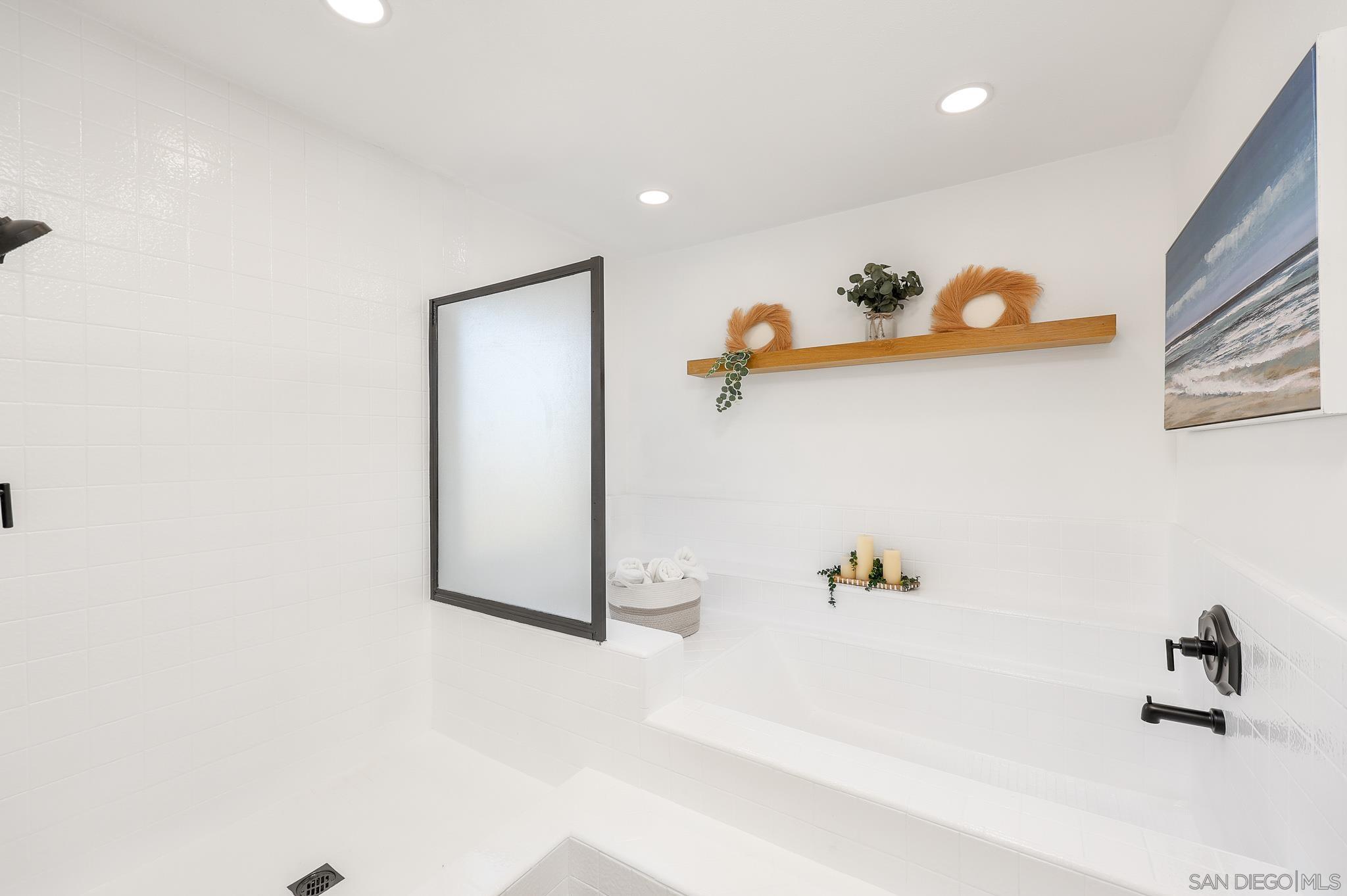 Detail Gallery Image 29 of 69 For 10720  Old Saybrook Dr, San Diego,  CA 92129 - 4 Beds | 2/1 Baths