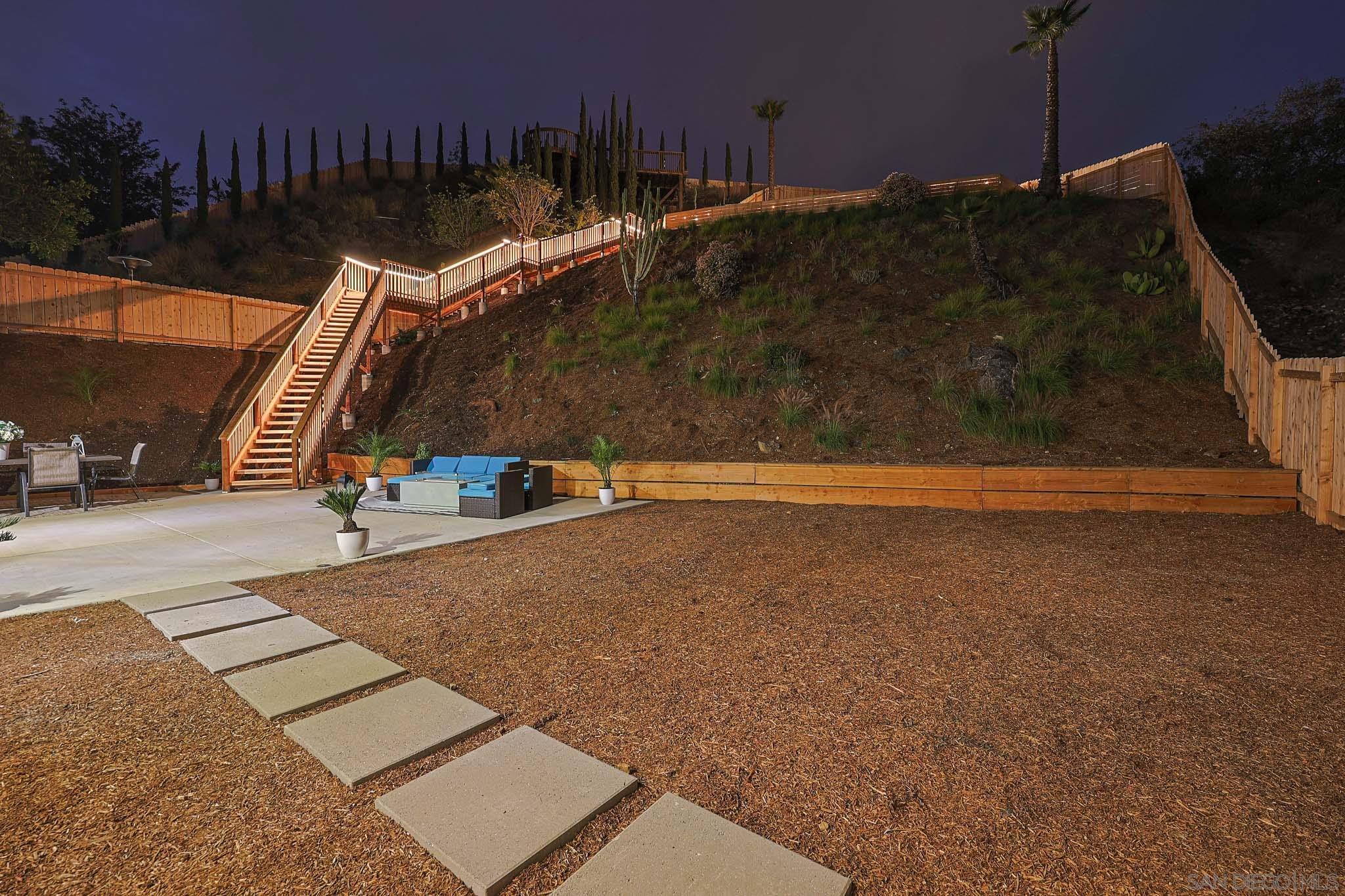 Detail Gallery Image 42 of 69 For 10720  Old Saybrook Dr, San Diego,  CA 92129 - 4 Beds | 2/1 Baths