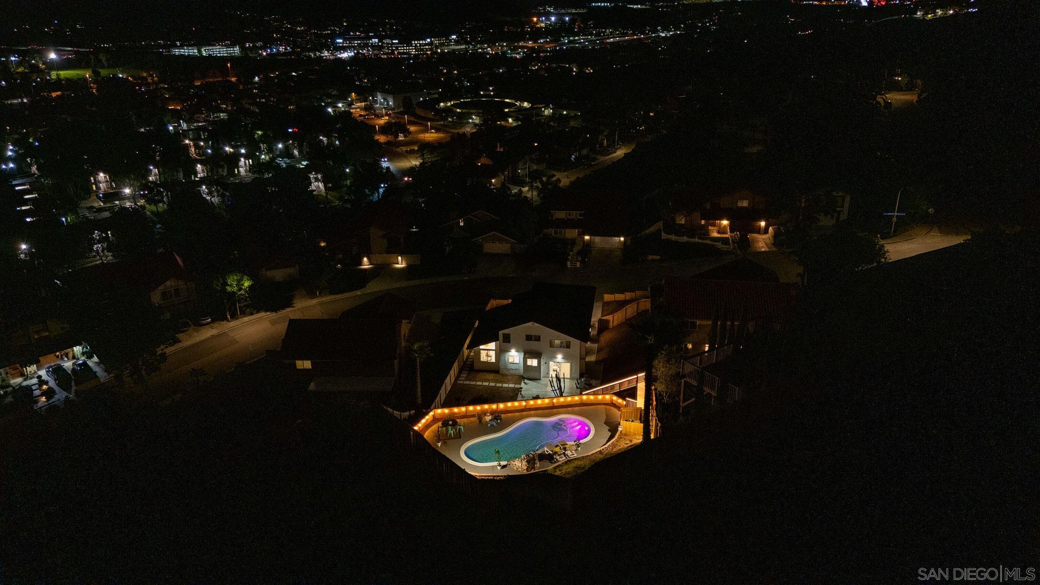 Detail Gallery Image 57 of 69 For 10720  Old Saybrook Dr, San Diego,  CA 92129 - 4 Beds | 2/1 Baths