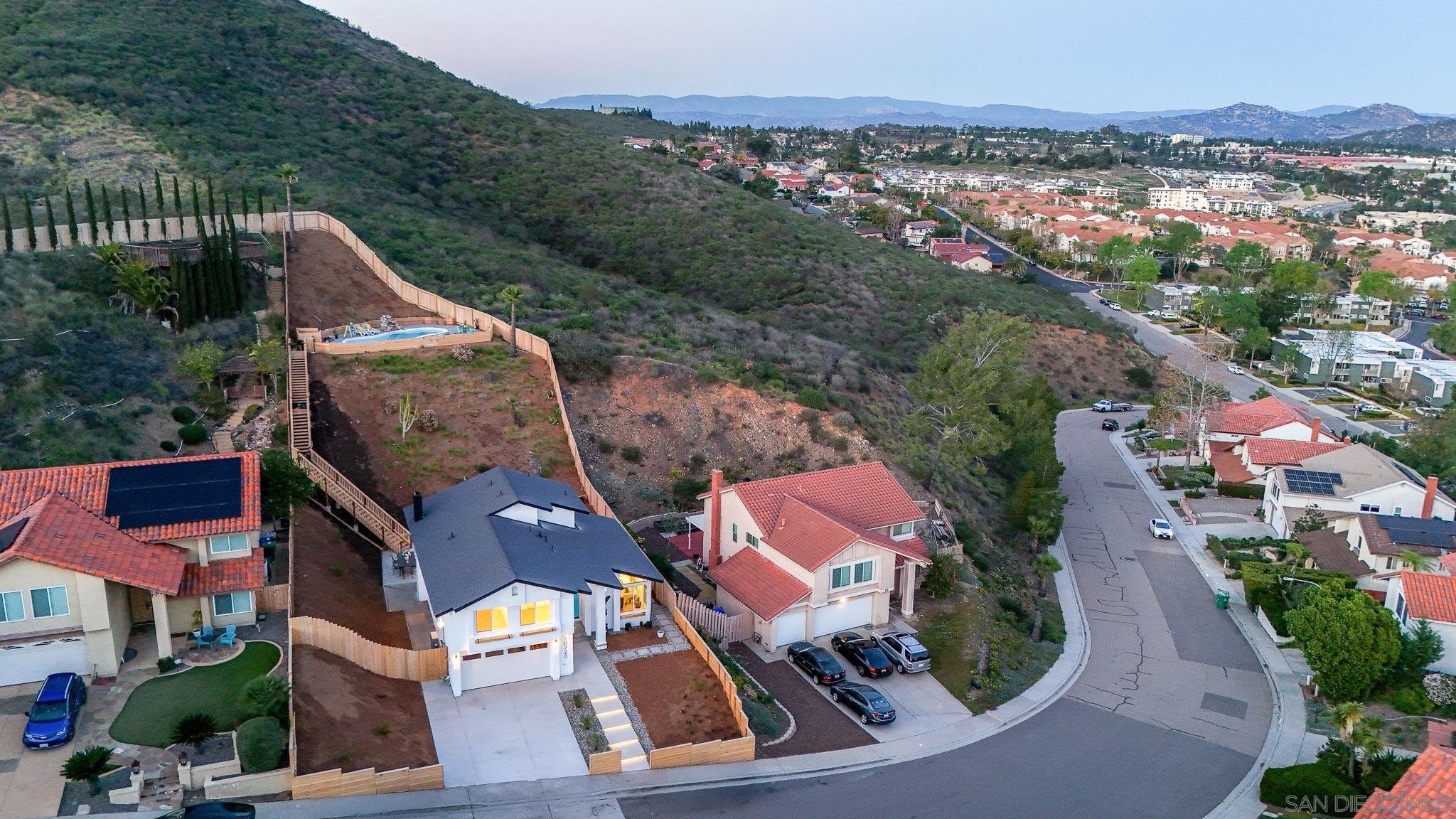 Detail Gallery Image 61 of 69 For 10720  Old Saybrook Dr, San Diego,  CA 92129 - 4 Beds | 2/1 Baths