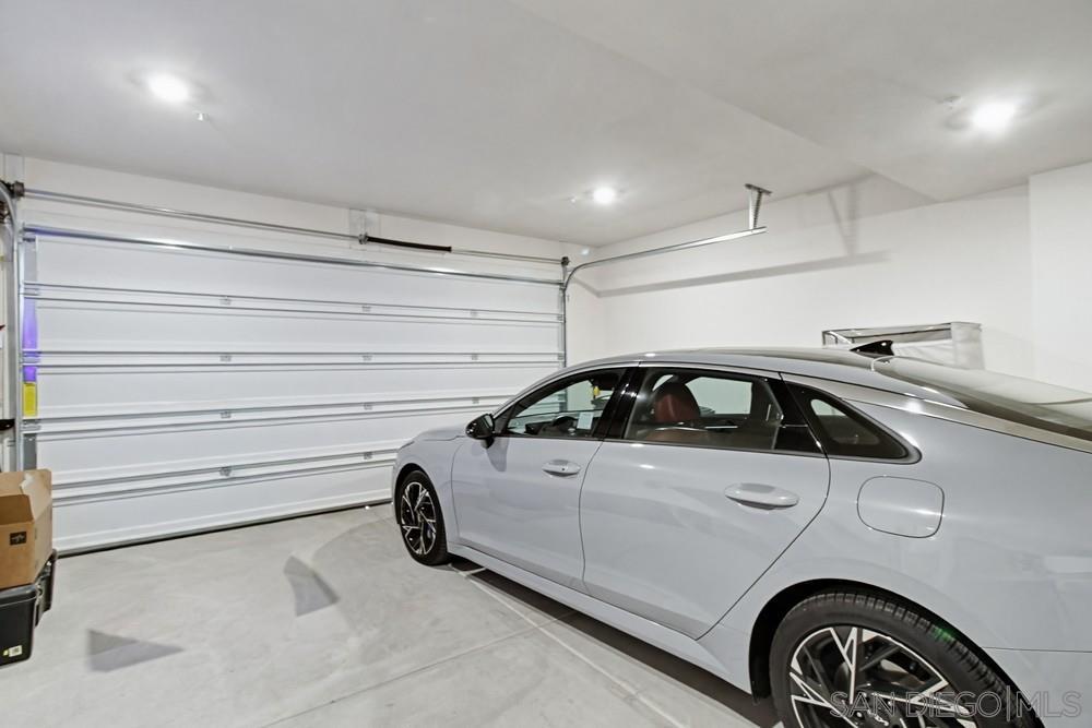 Detail Gallery Image 45 of 50 For 852  Makani St  #4,  Chula Vista,  CA 91911 - 3 Beds | 3 Baths