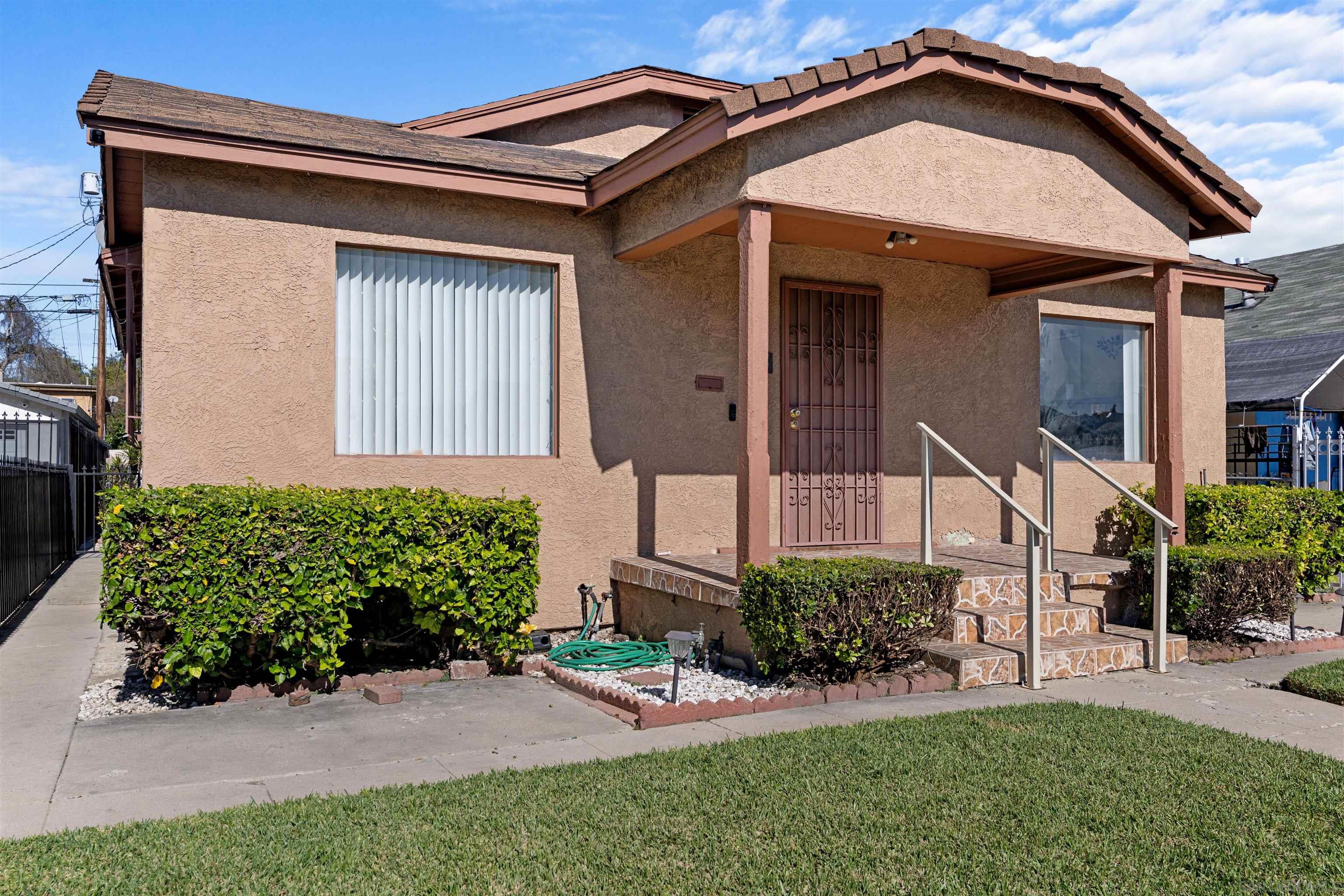 Front Image Thumbnail for SD260002997