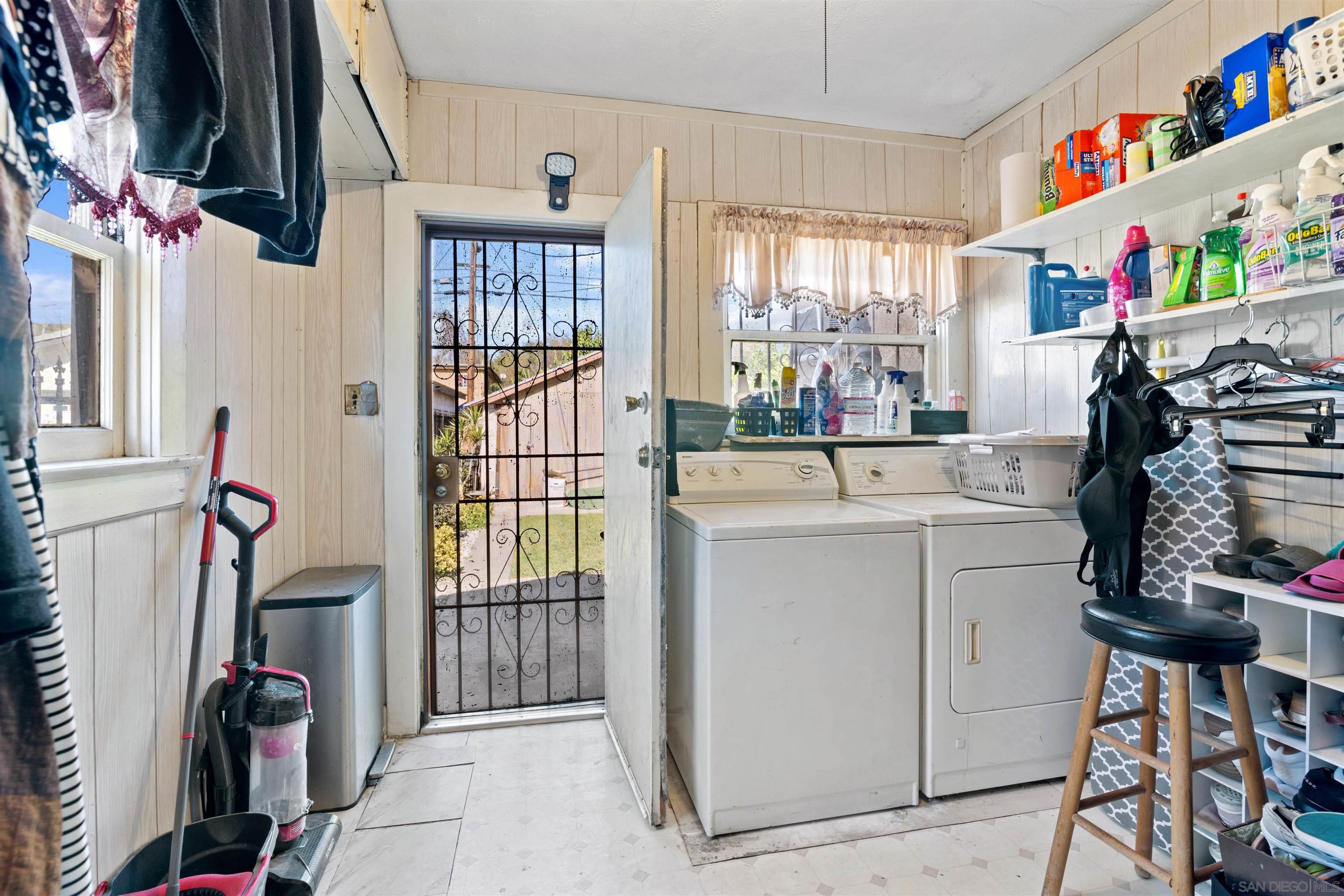 Detail Gallery Image 20 of 25 For 123 E 85th St, Los Angeles,  CA 90003 - 2 Beds | 2 Baths