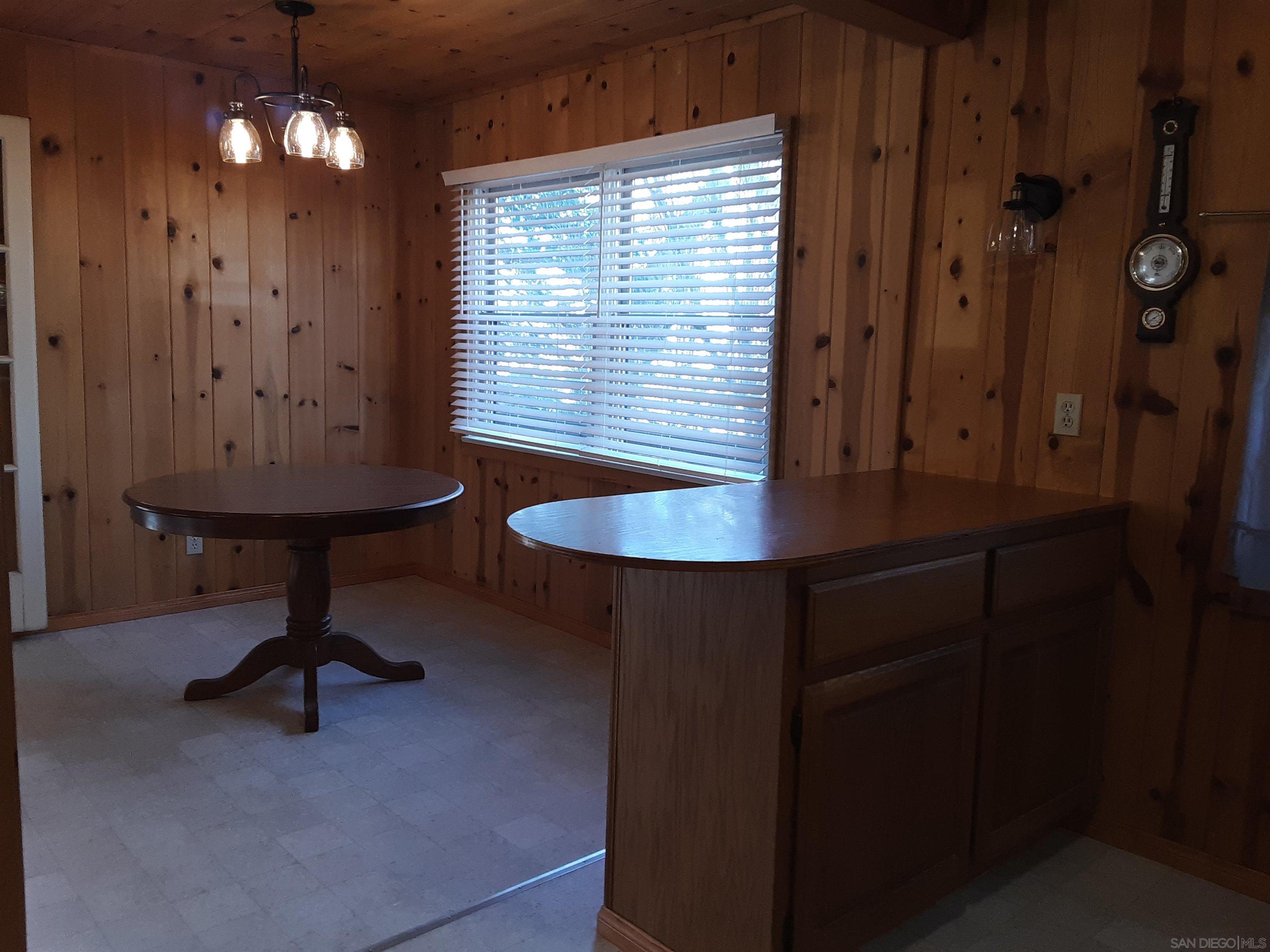 Detail Gallery Image 5 of 28 For 2617  C St, Julian,  CA 92036 - 2 Beds | 1 Baths