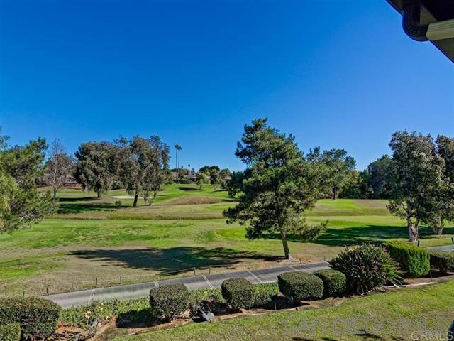 Detail Gallery Image 8 of 13 For 12114   Rancho Bernardo Rd  B, San Diego,  CA 92128 - 2 Beds | 2 Baths