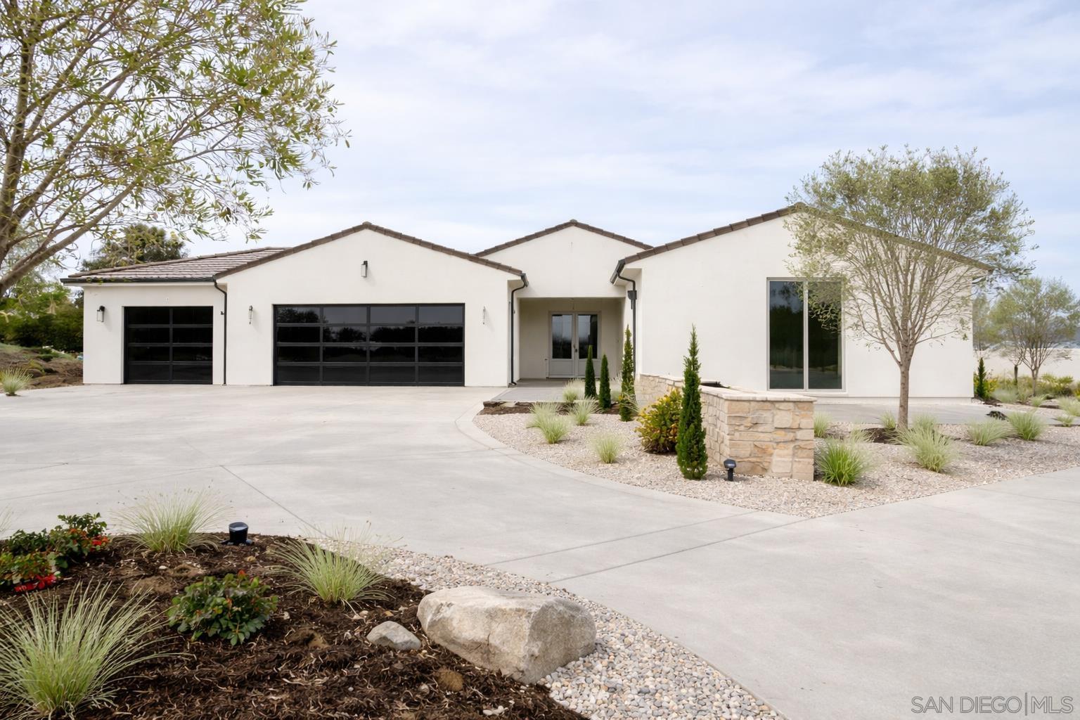 Front Image Thumbnail for SD260003002