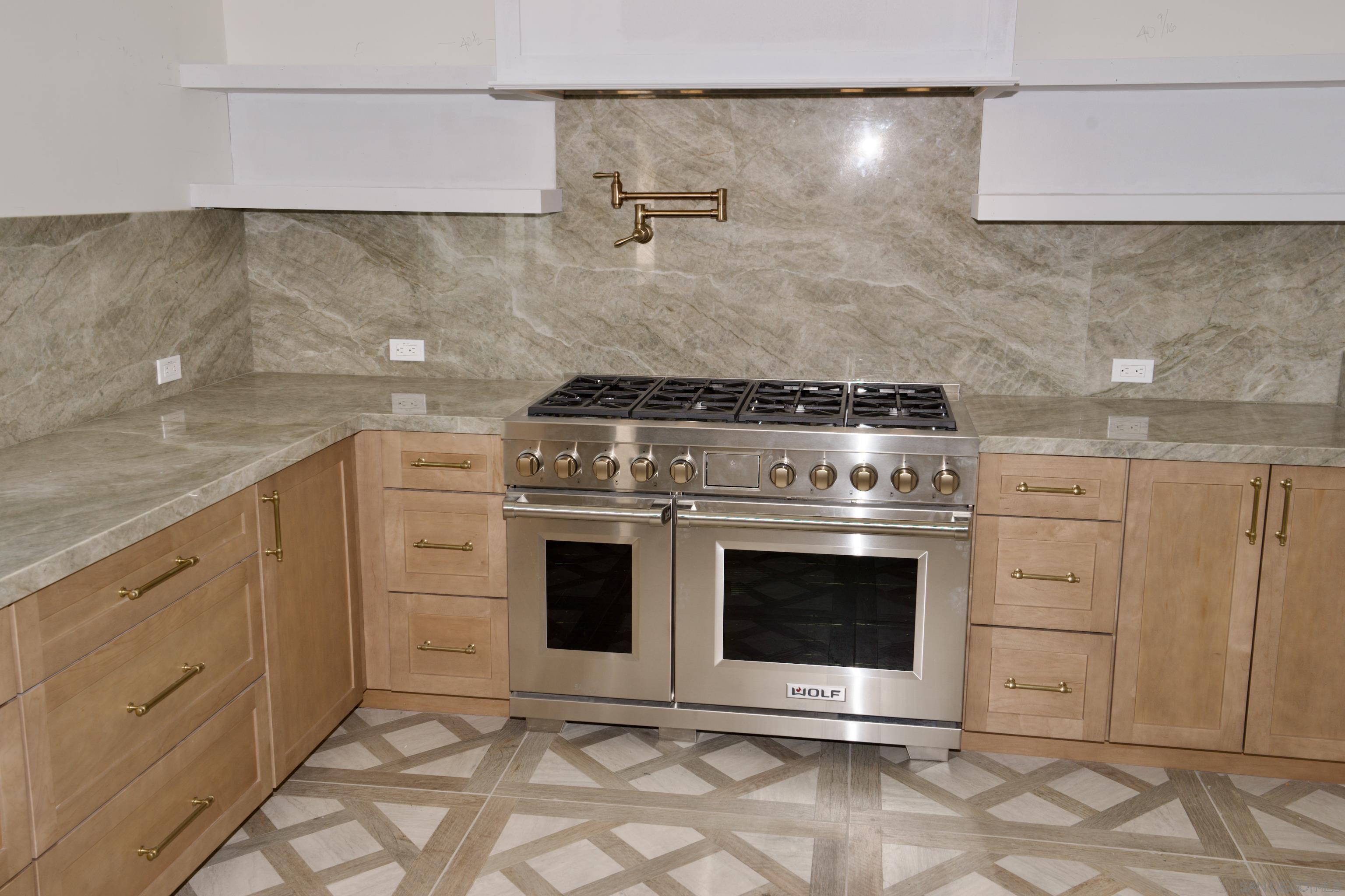 Detail Gallery Image 8 of 16 For 588  Twin Country Ln, Fallbrook,  CA 92028 - 4 Beds | 3/1 Baths