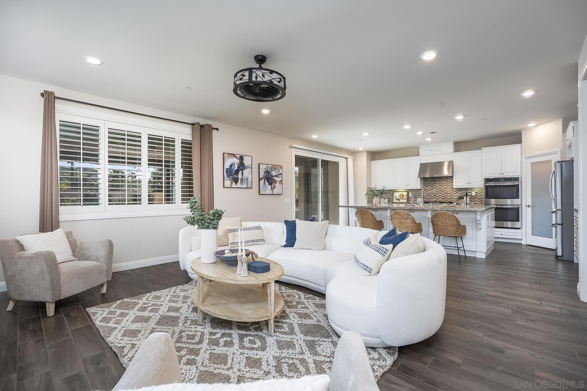 Detail Gallery Image 12 of 53 For 2025  Campo Verde Ct, Escondido,  CA 92026 - 4 Beds | 4/1 Baths