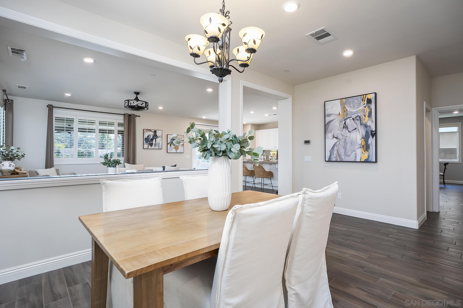 Detail Gallery Image 27 of 53 For 2025  Campo Verde Ct, Escondido,  CA 92026 - 4 Beds | 4/1 Baths