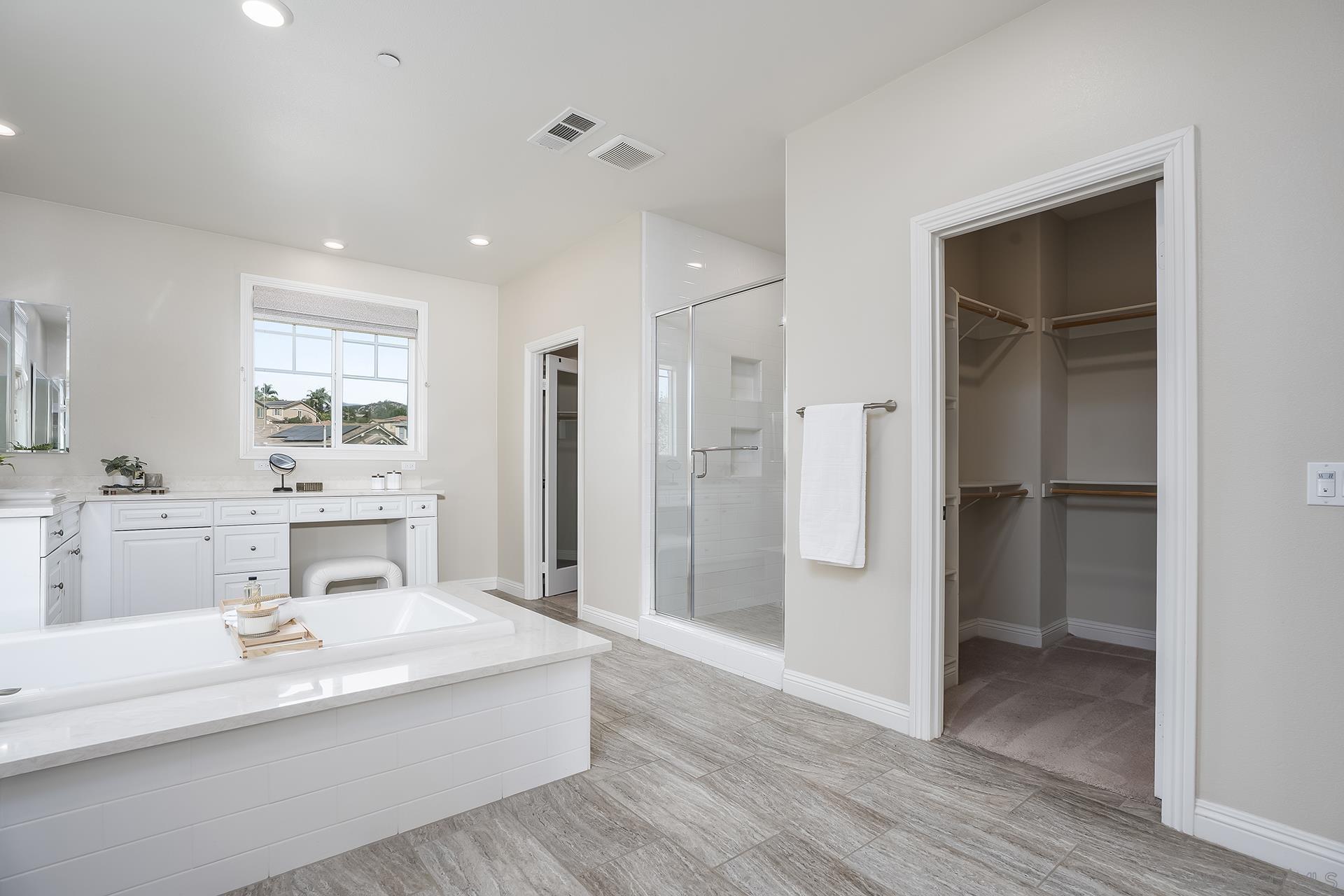 Detail Gallery Image 36 of 53 For 2025  Campo Verde Ct, Escondido,  CA 92026 - 4 Beds | 4/1 Baths