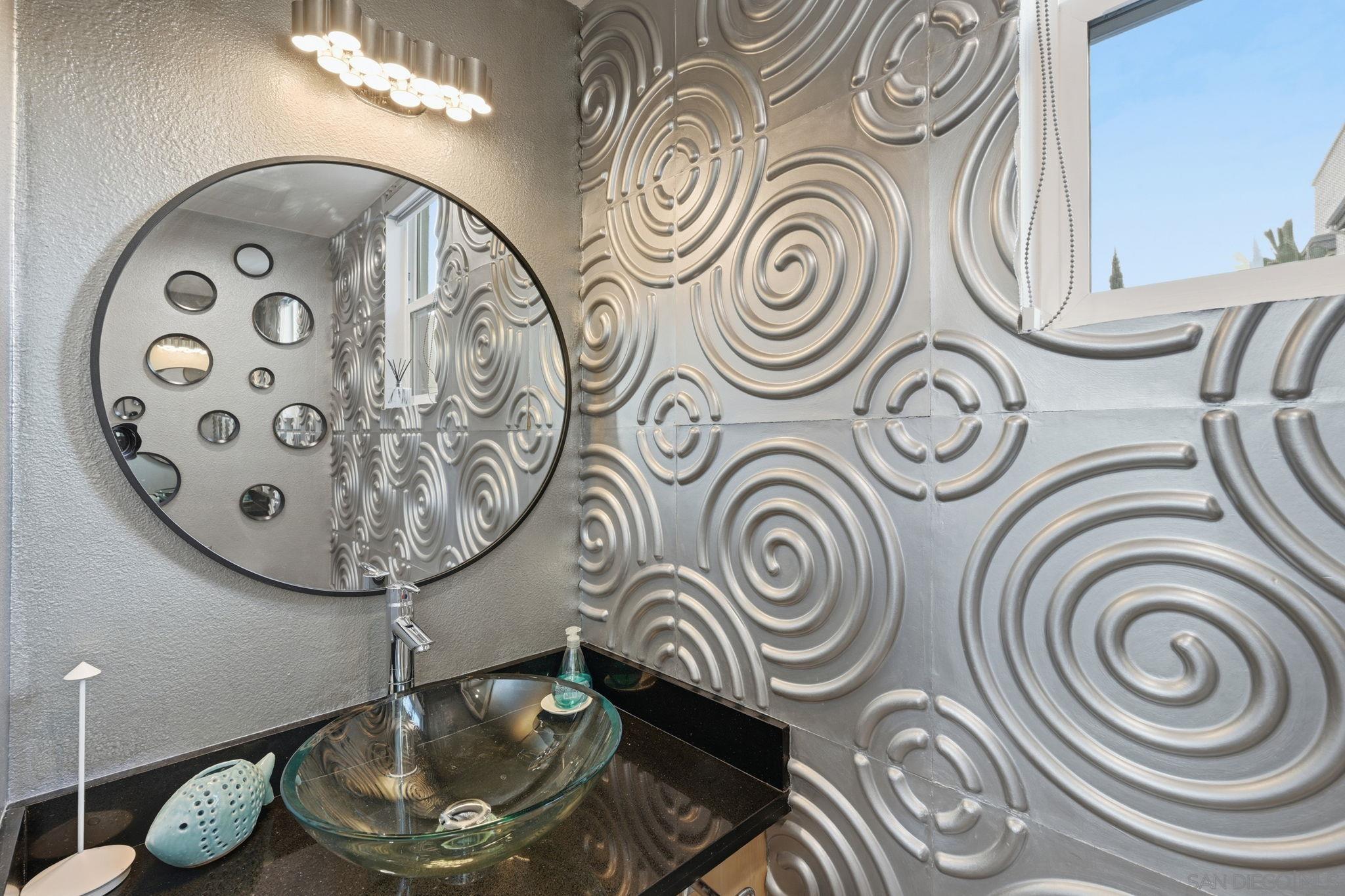 Detail Gallery Image 14 of 59 For 7835  Inception Way, San Diego,  CA 92108 - 2 Beds | 2/1 Baths