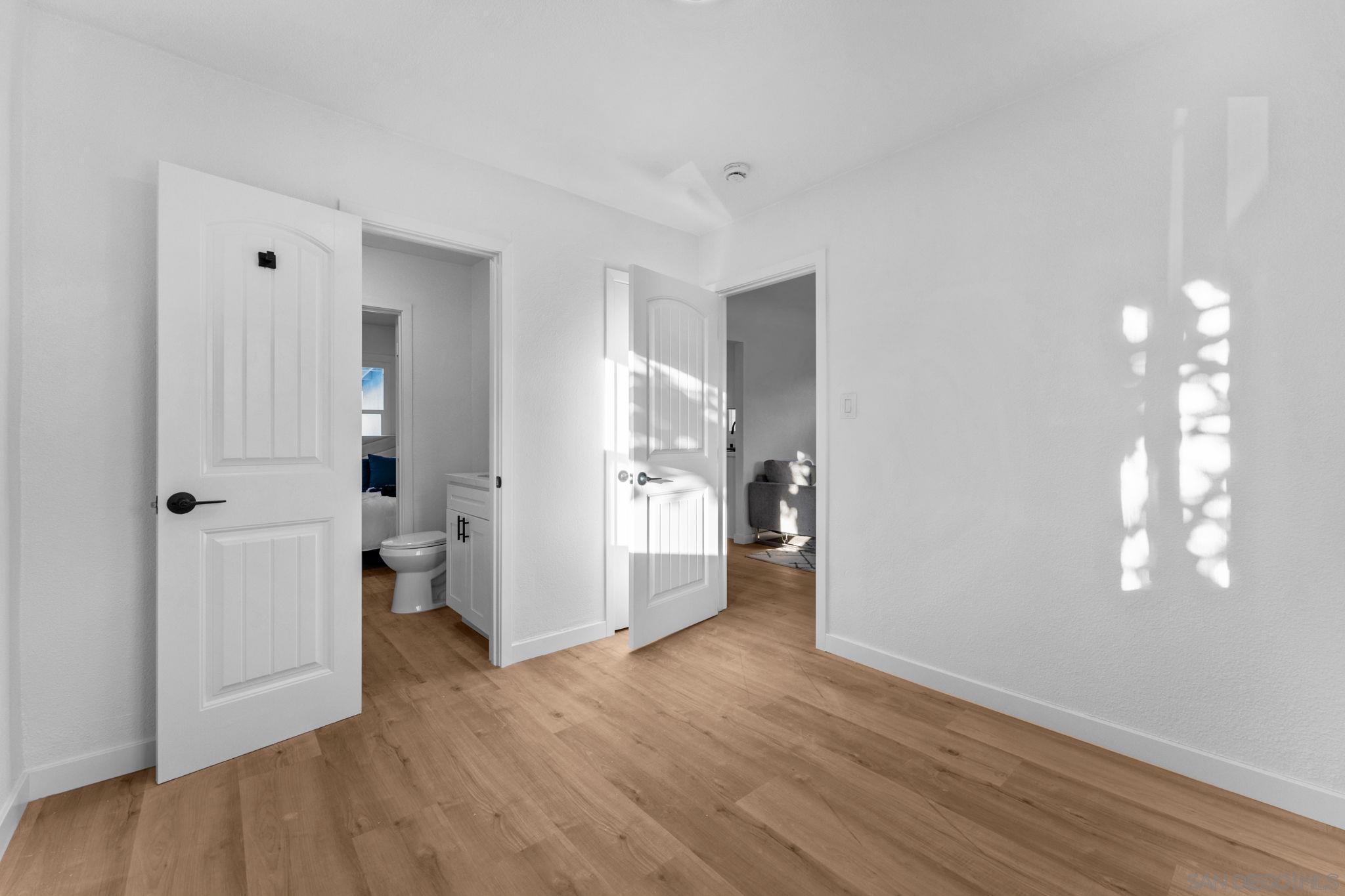 Detail Gallery Image 13 of 20 For 4376  Myrtle Ave, San Diego,  CA 92105 - 3 Beds | 2 Baths