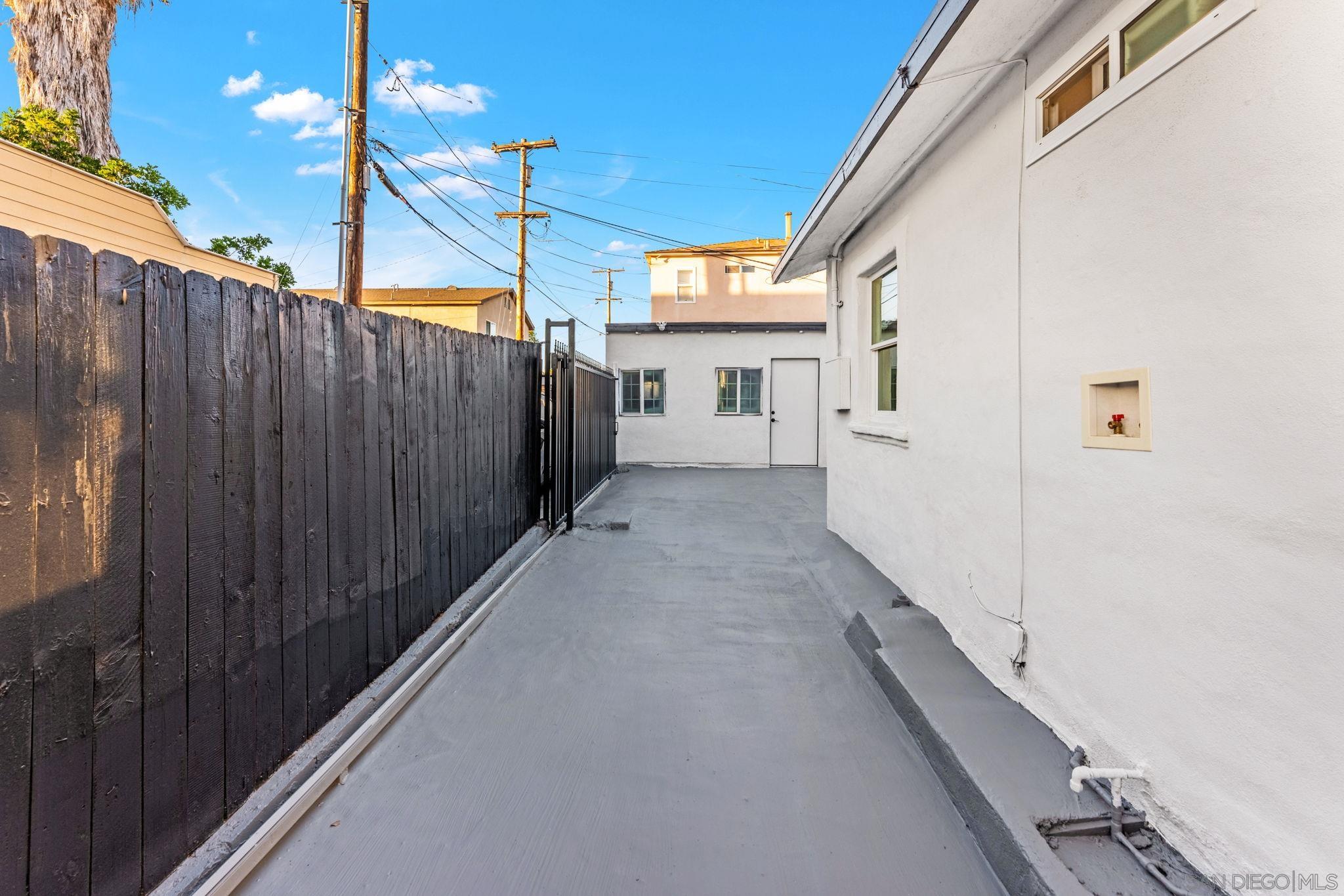 Detail Gallery Image 19 of 20 For 4376  Myrtle Ave, San Diego,  CA 92105 - 3 Beds | 2 Baths