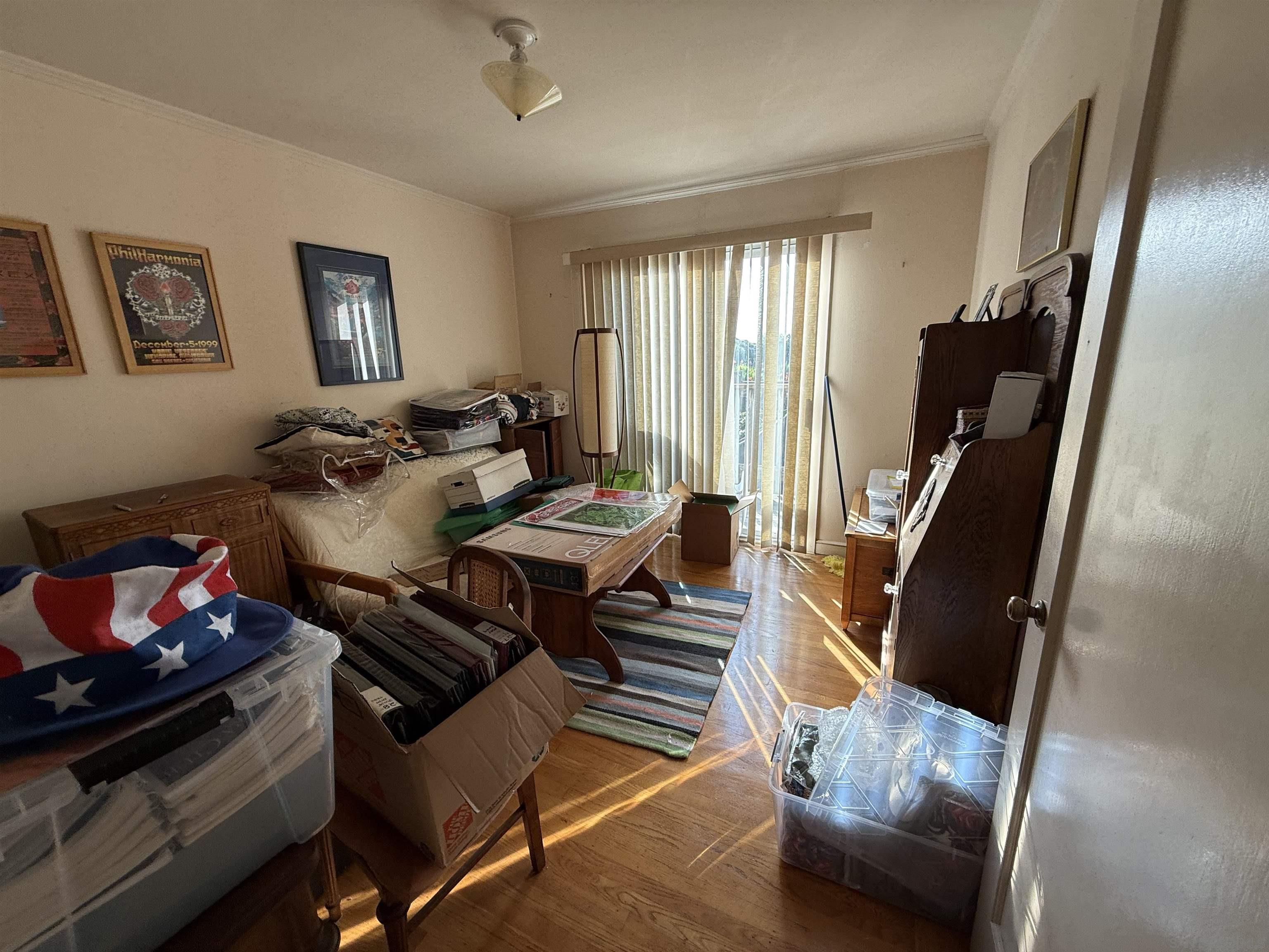 Detail Gallery Image 18 of 36 For 2537  Pacheco St, San Francisco,  CA 94116 - 2 Beds | 1 Baths