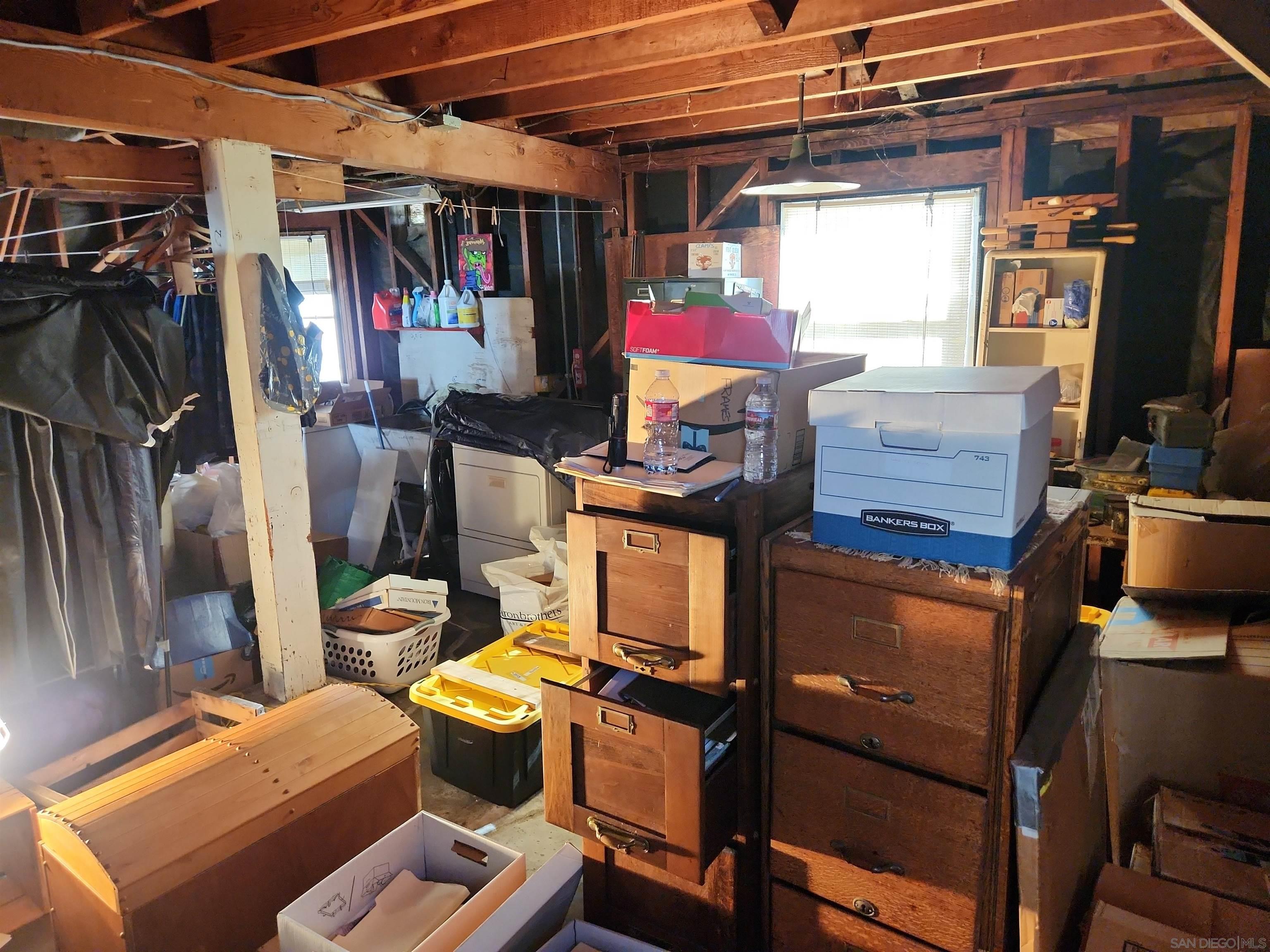 Detail Gallery Image 33 of 36 For 2537  Pacheco St, San Francisco,  CA 94116 - 2 Beds | 1 Baths