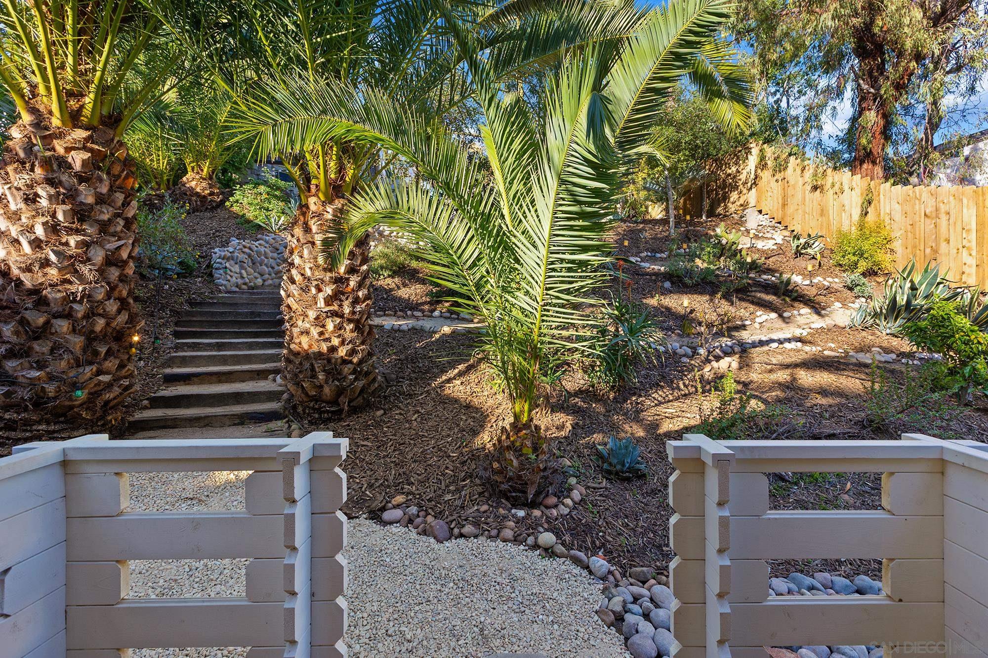 Detail Gallery Image 26 of 44 For 4209  Alder Dr, San Diego,  CA 92116 - 2 Beds | 2 Baths