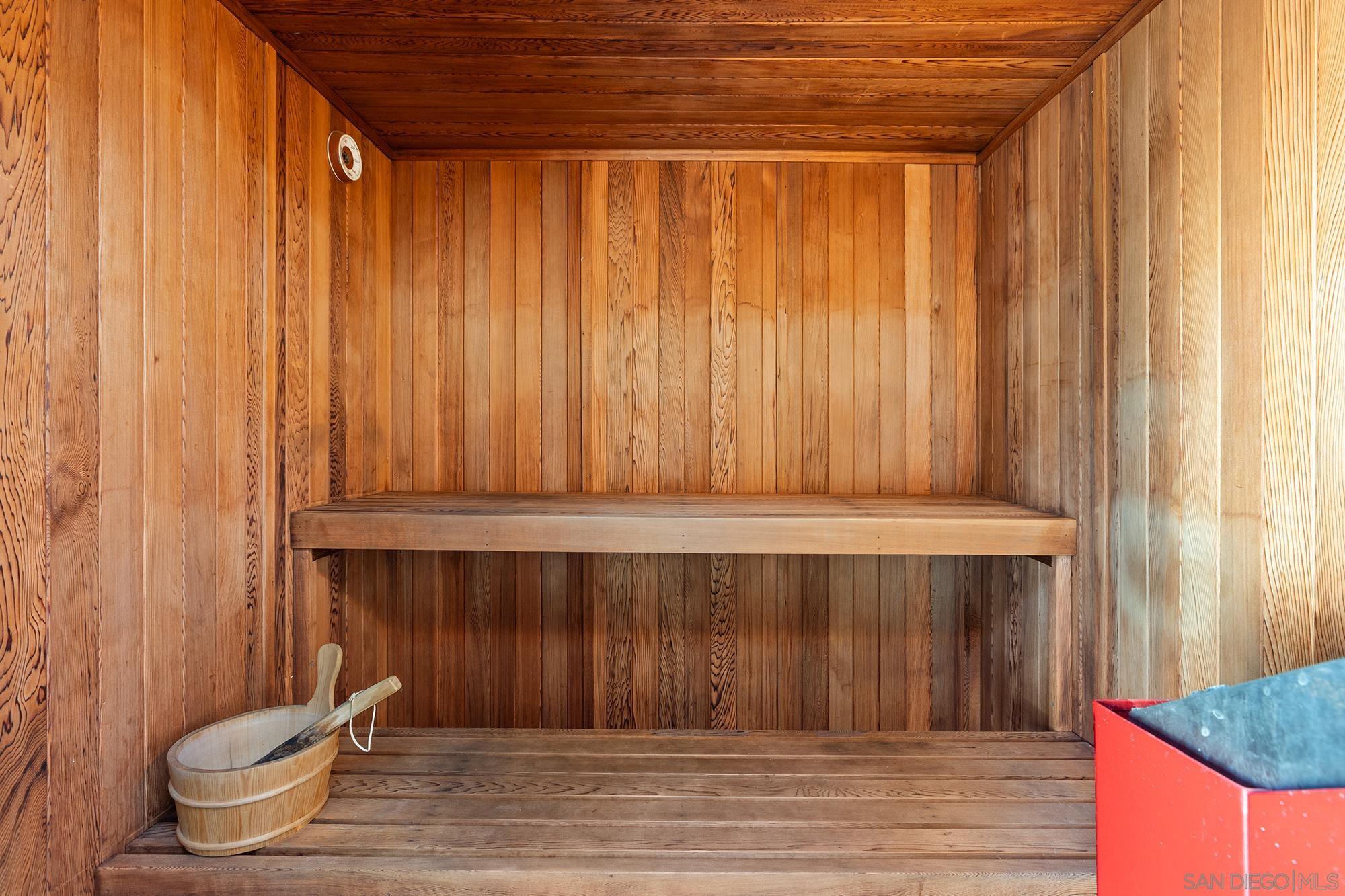 Detail Gallery Image 28 of 44 For 4209  Alder Dr, San Diego,  CA 92116 - 2 Beds | 2 Baths