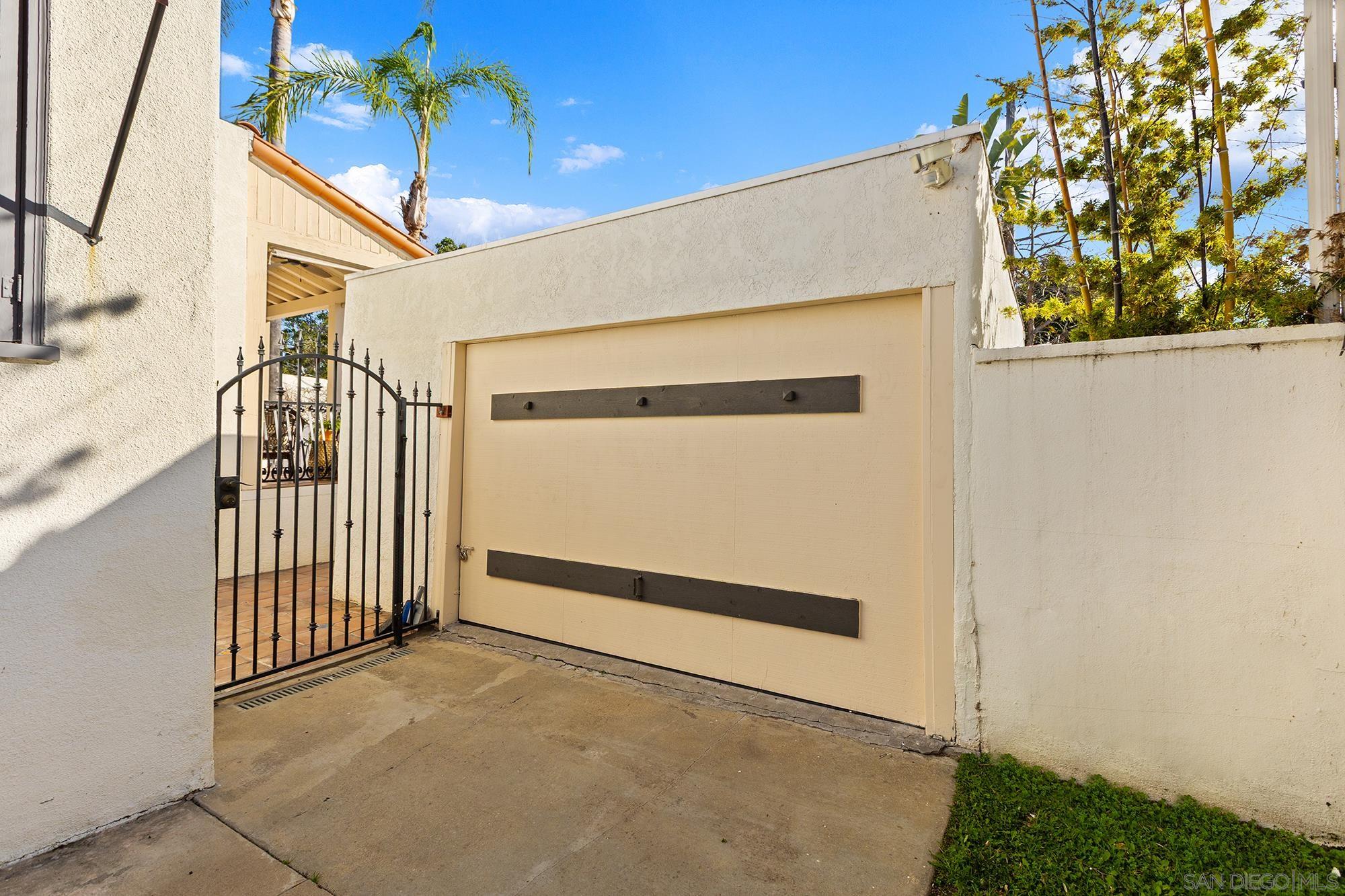 Detail Gallery Image 40 of 44 For 4209  Alder Dr, San Diego,  CA 92116 - 2 Beds | 2 Baths