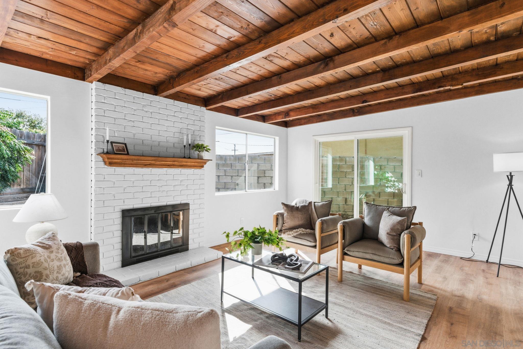 Detail Gallery Image 4 of 24 For 805  Madison Ave, Chula Vista,  CA 91911 - 4 Beds | 2 Baths