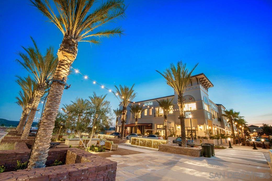 Detail Gallery Image 32 of 40 For 6012  Village Center Loop Rd  #38,  San Diego,  CA 92130 - 4 Beds | 3/1 Baths