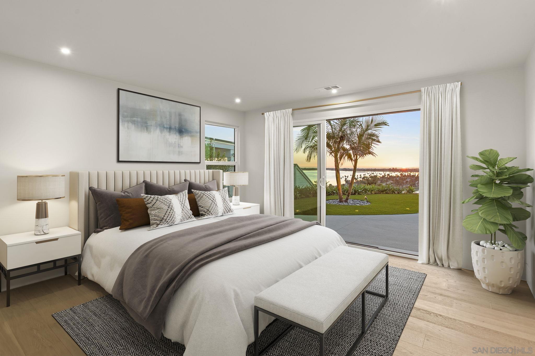 Detail Gallery Image 22 of 47 For 3080  Lloyd St, San Diego,  CA 92117 - 4 Beds | 3 Baths