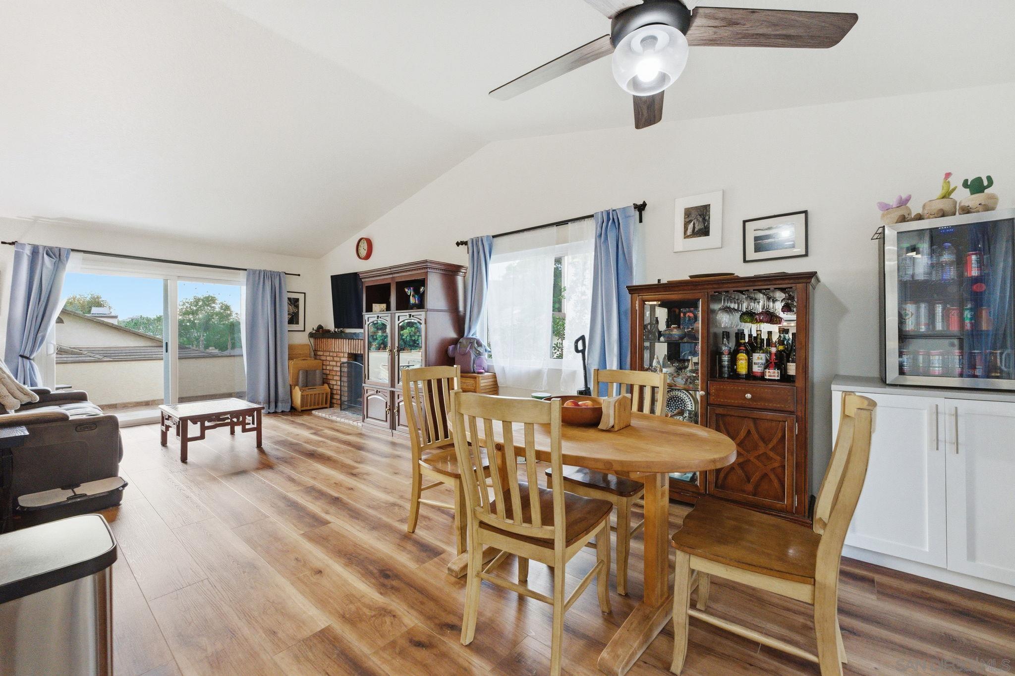 Detail Gallery Image 13 of 40 For 1620  Madrone Gln, Escondido,  CA 92027 - 4 Beds | 3 Baths