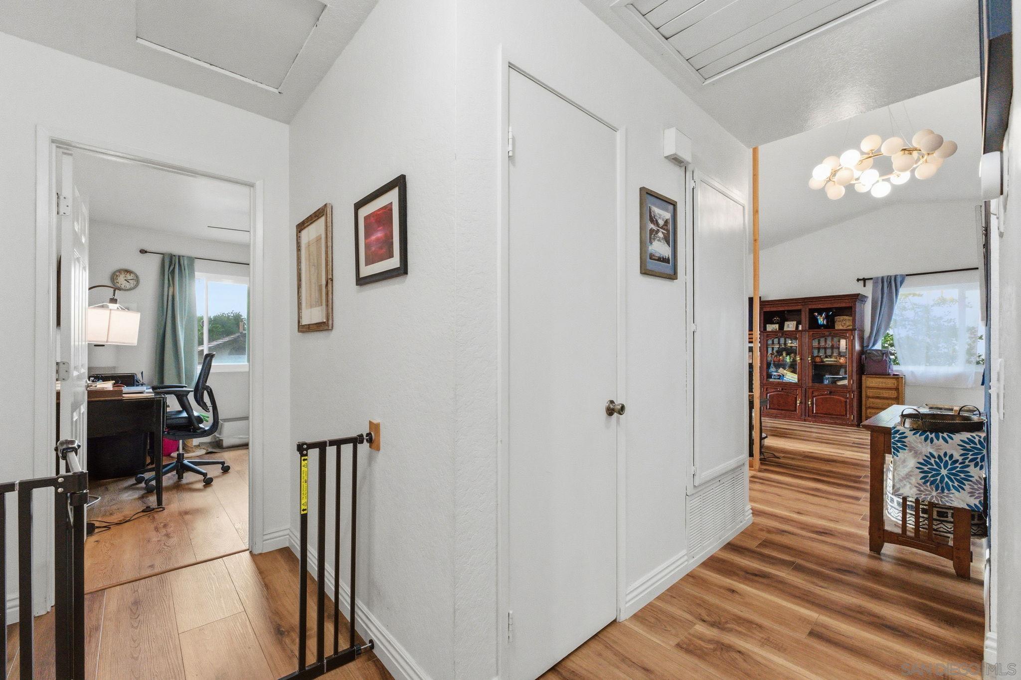 Detail Gallery Image 36 of 40 For 1620  Madrone Gln, Escondido,  CA 92027 - 4 Beds | 3 Baths