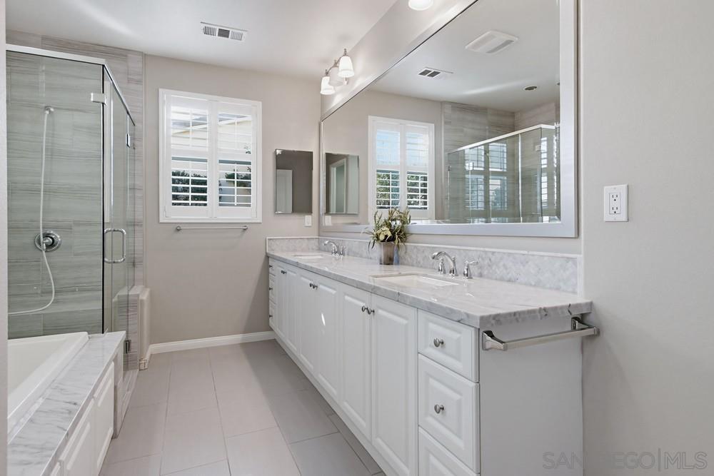 Detail Gallery Image 33 of 48 For 7951  Lusardi Creek Ln, San Diego,  CA 92127 - 3 Beds | 2 Baths