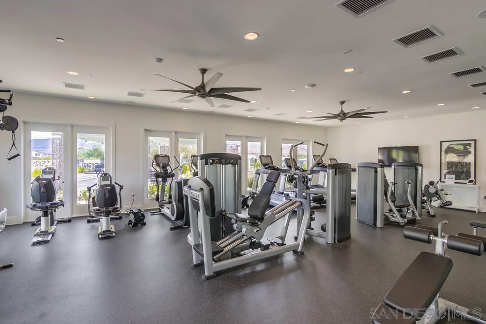 Detail Gallery Image 47 of 48 For 7951  Lusardi Creek Ln, San Diego,  CA 92127 - 3 Beds | 2 Baths