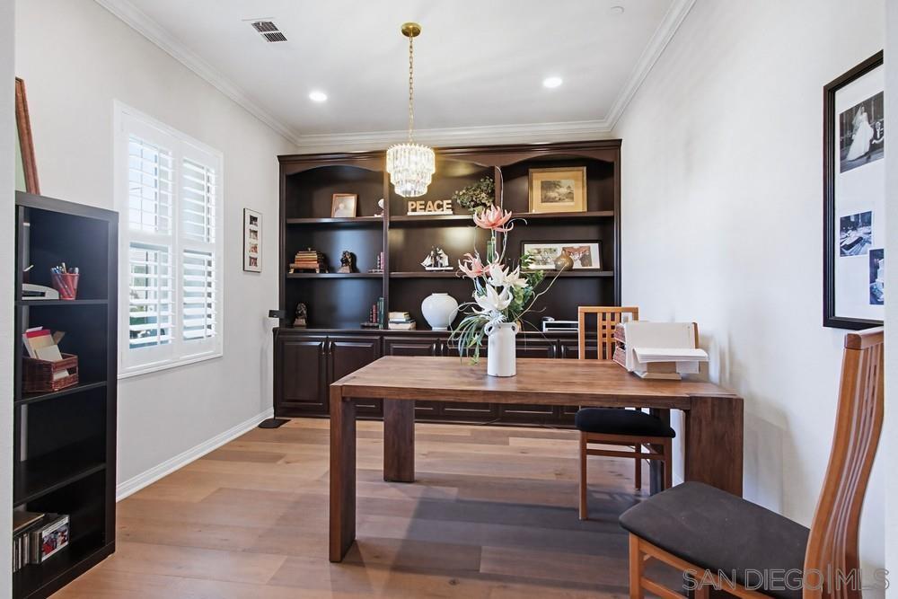 Detail Gallery Image 9 of 48 For 7951  Lusardi Creek Ln, San Diego,  CA 92127 - 3 Beds | 2 Baths