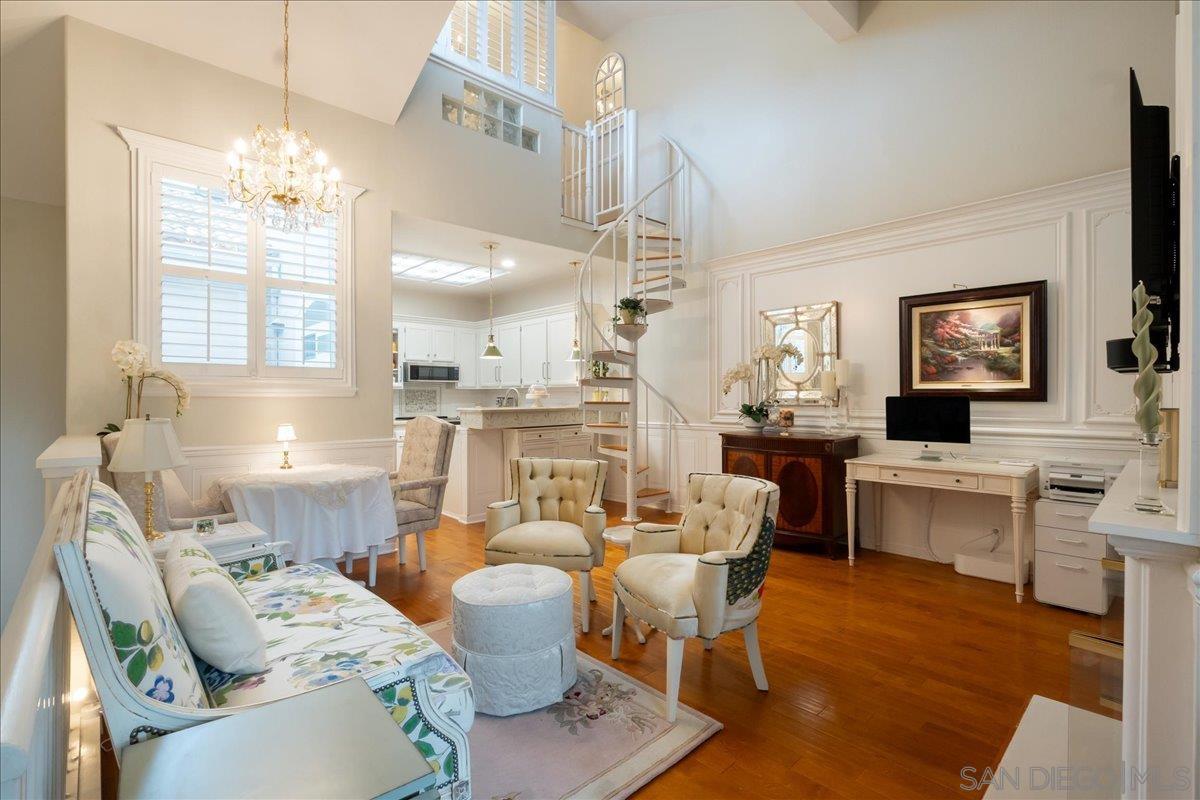 Front Image Thumbnail for SD260003025