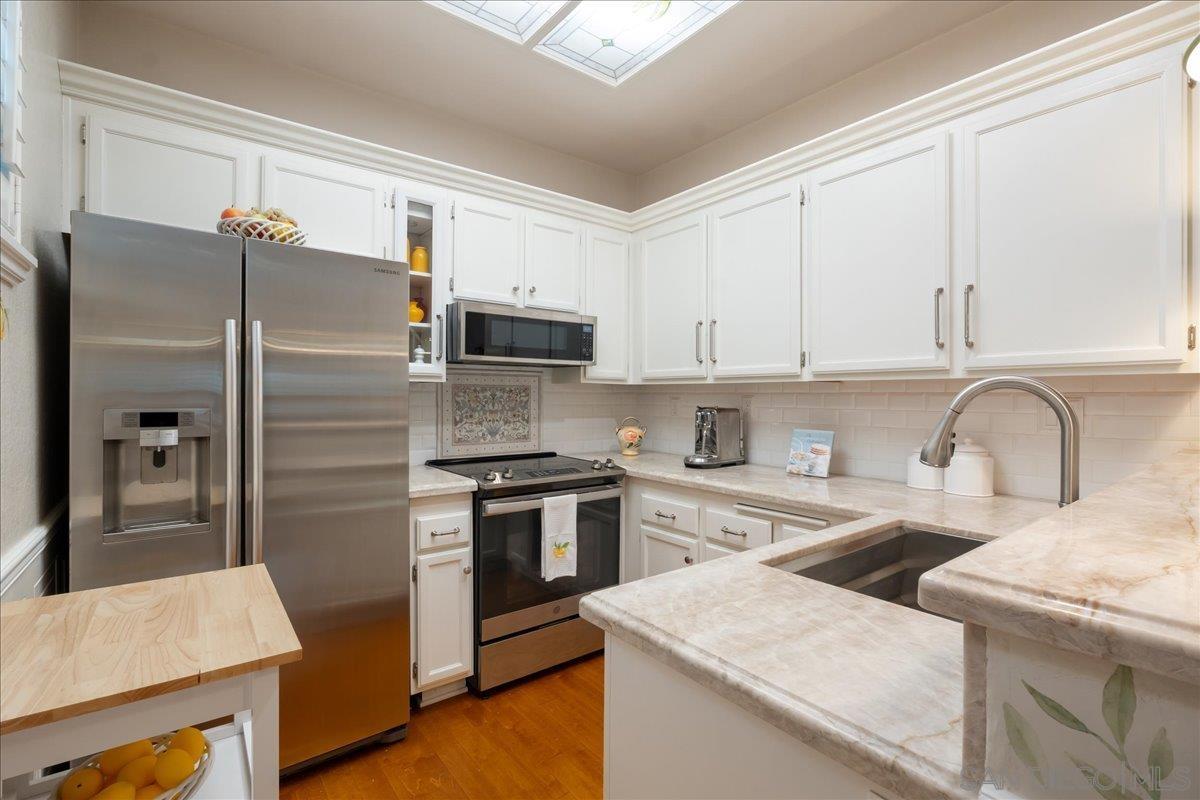 Detail Gallery Image 3 of 18 For 7274  Shoreline Drive  #116,  San Diego,  CA 92122 - 2 Beds | 1 Baths