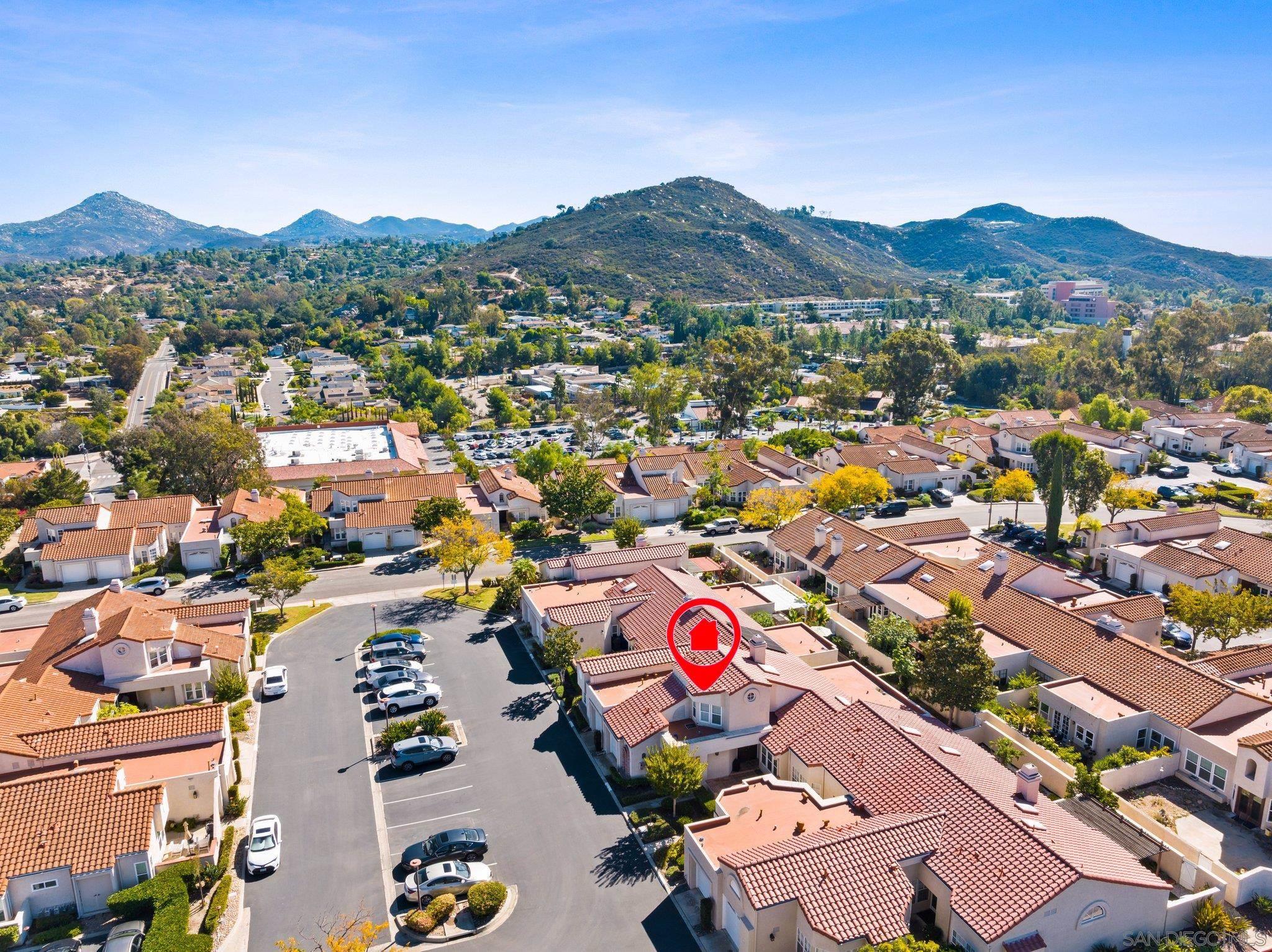 Detail Gallery Image 29 of 34 For 15913  Avenida Villaha  #42,  San Diego,  CA 92128 - 3 Beds | 2/1 Baths