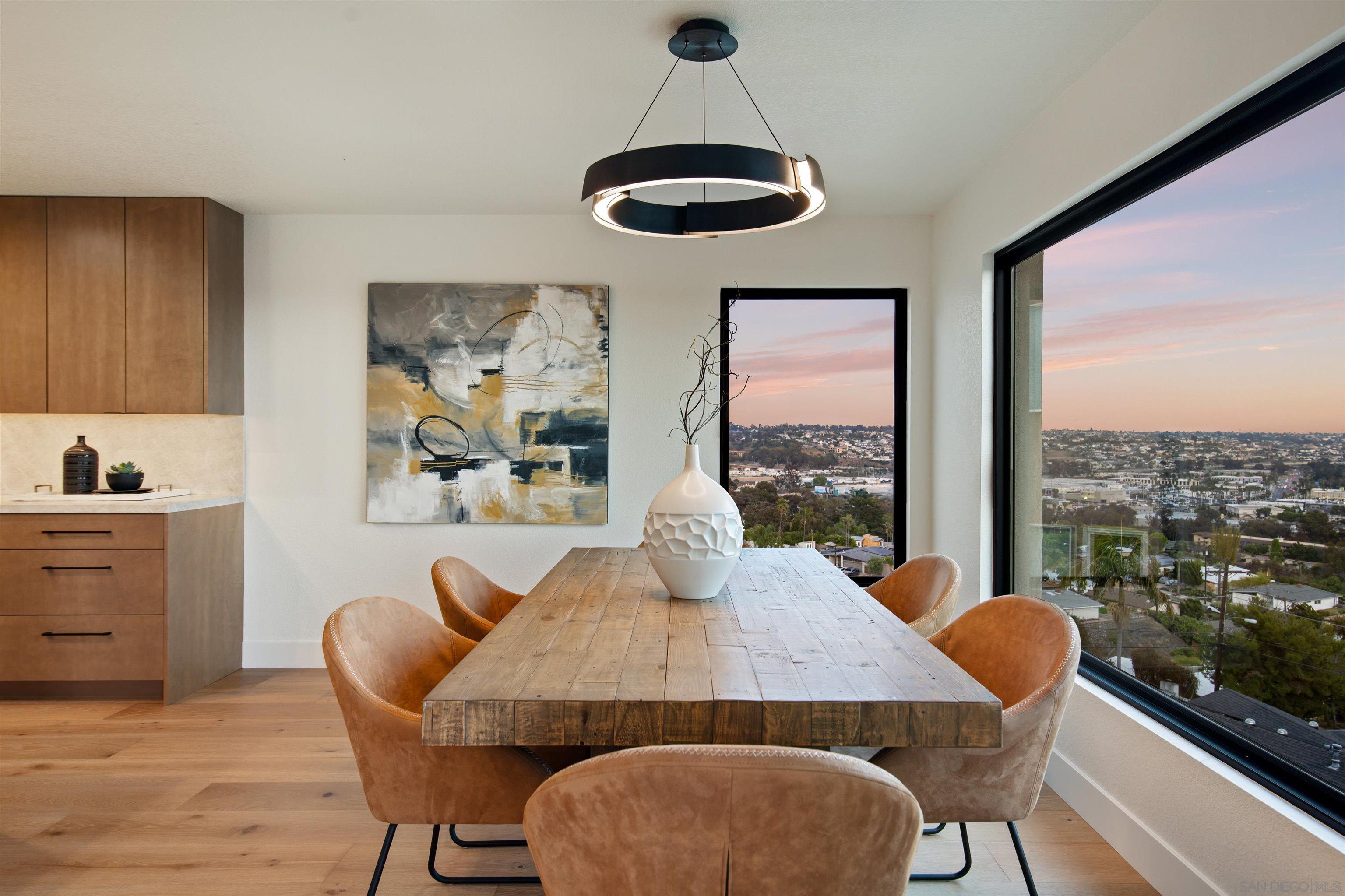 Detail Gallery Image 44 of 60 For 2481  La Marque St, San Diego,  CA 92109 - 4 Beds | 3 Baths