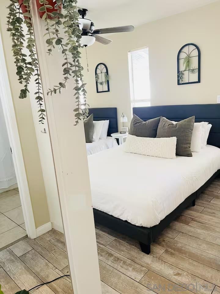 Detail Gallery Image 20 of 39 For 4367  Berwick, San Diego,  CA 92117 - 4 Beds | 3 Baths