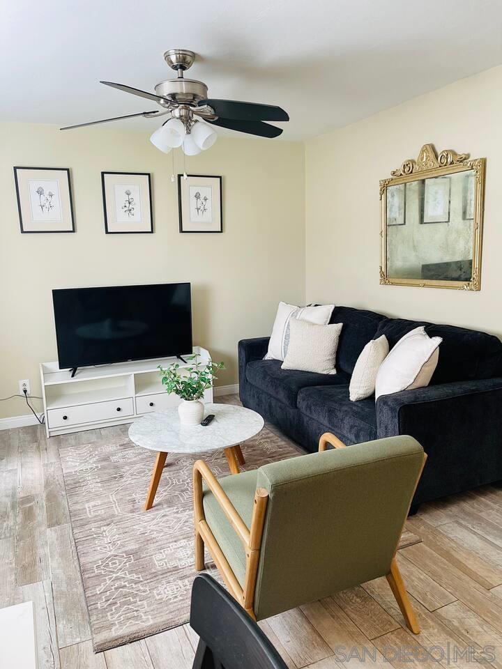 Detail Gallery Image 37 of 39 For 4367  Berwick, San Diego,  CA 92117 - 4 Beds | 3 Baths