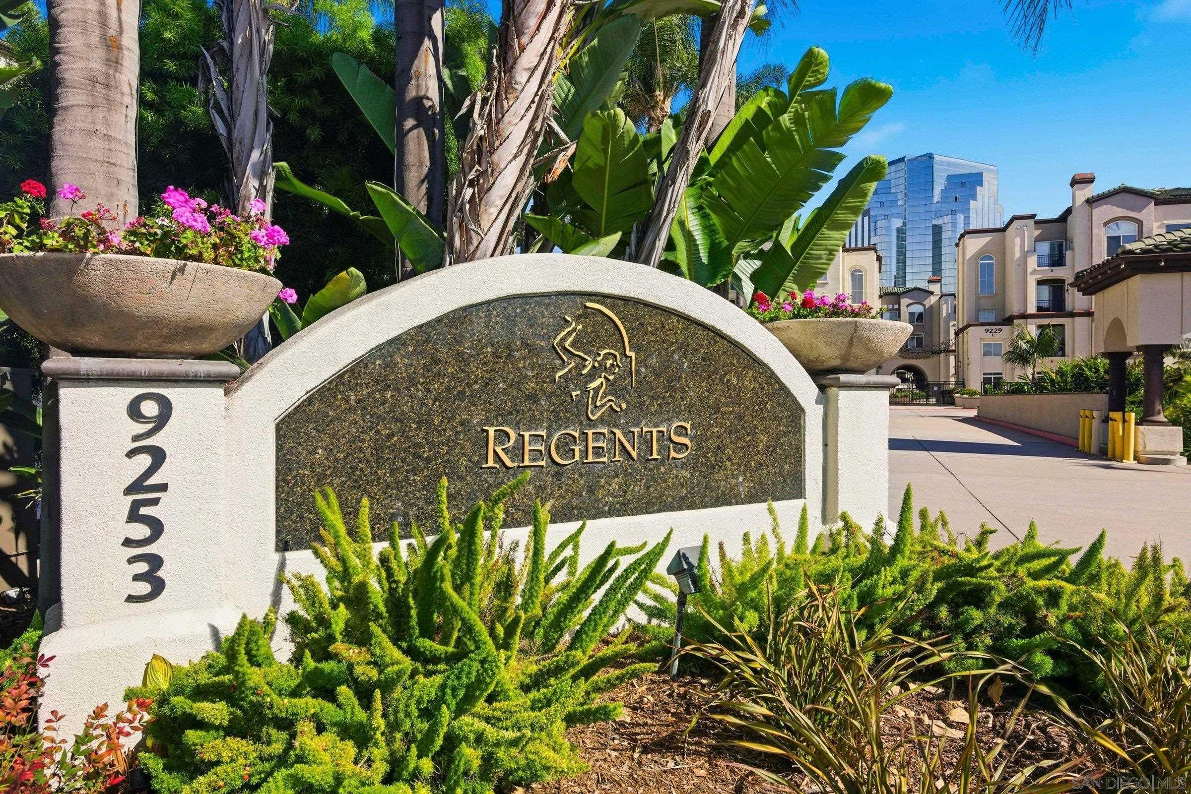 Detail Gallery Image 2 of 38 For 9253  Regents Rd  #A206,  La Jolla,  CA 92037 - 1 Beds | 1 Baths