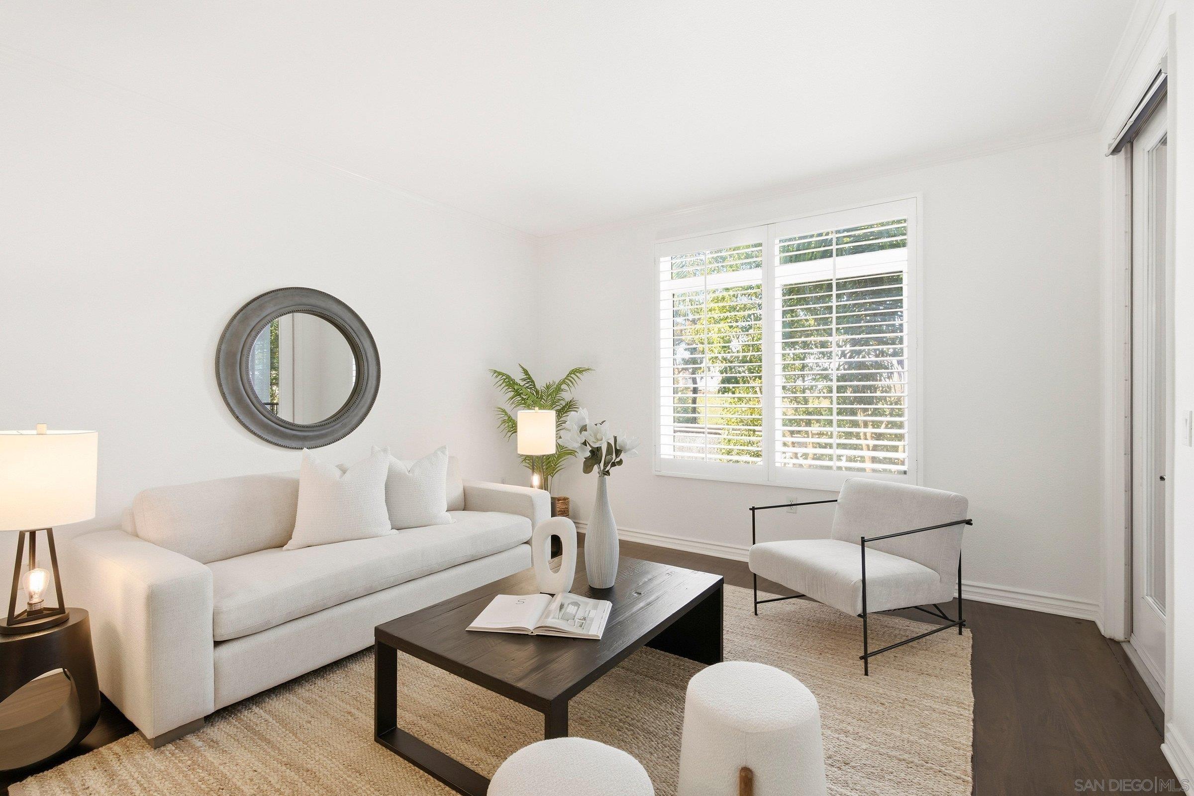 Detail Gallery Image 14 of 38 For 9253  Regents Rd  #A206,  La Jolla,  CA 92037 - 1 Beds | 1 Baths