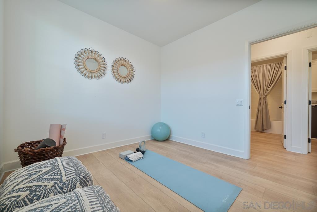 Detail Gallery Image 33 of 55 For 16750  Coyote Bush Dr  #58,  San Diego,  CA 92127 - 3 Beds | 3 Baths