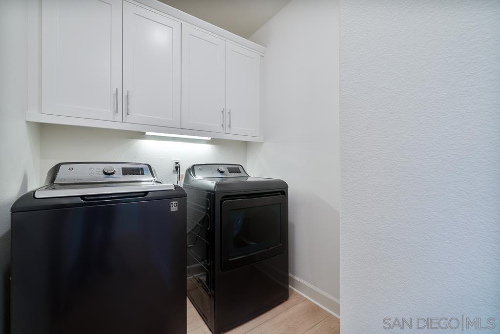 Detail Gallery Image 35 of 55 For 16750  Coyote Bush Dr  #58,  San Diego,  CA 92127 - 3 Beds | 3 Baths