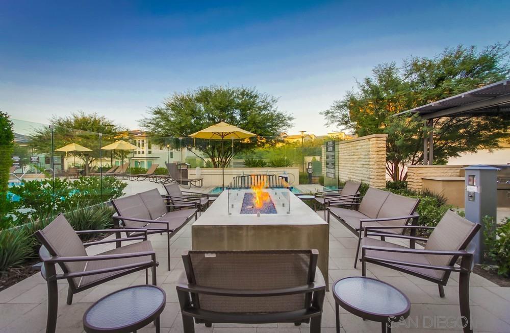 Detail Gallery Image 40 of 55 For 16750  Coyote Bush Dr  #58,  San Diego,  CA 92127 - 3 Beds | 3 Baths